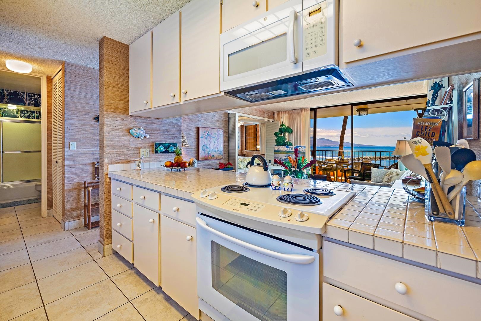 Maalaea Yacht Marina condo # 310, Wailuku, Hawaii - photo 26 of 34
