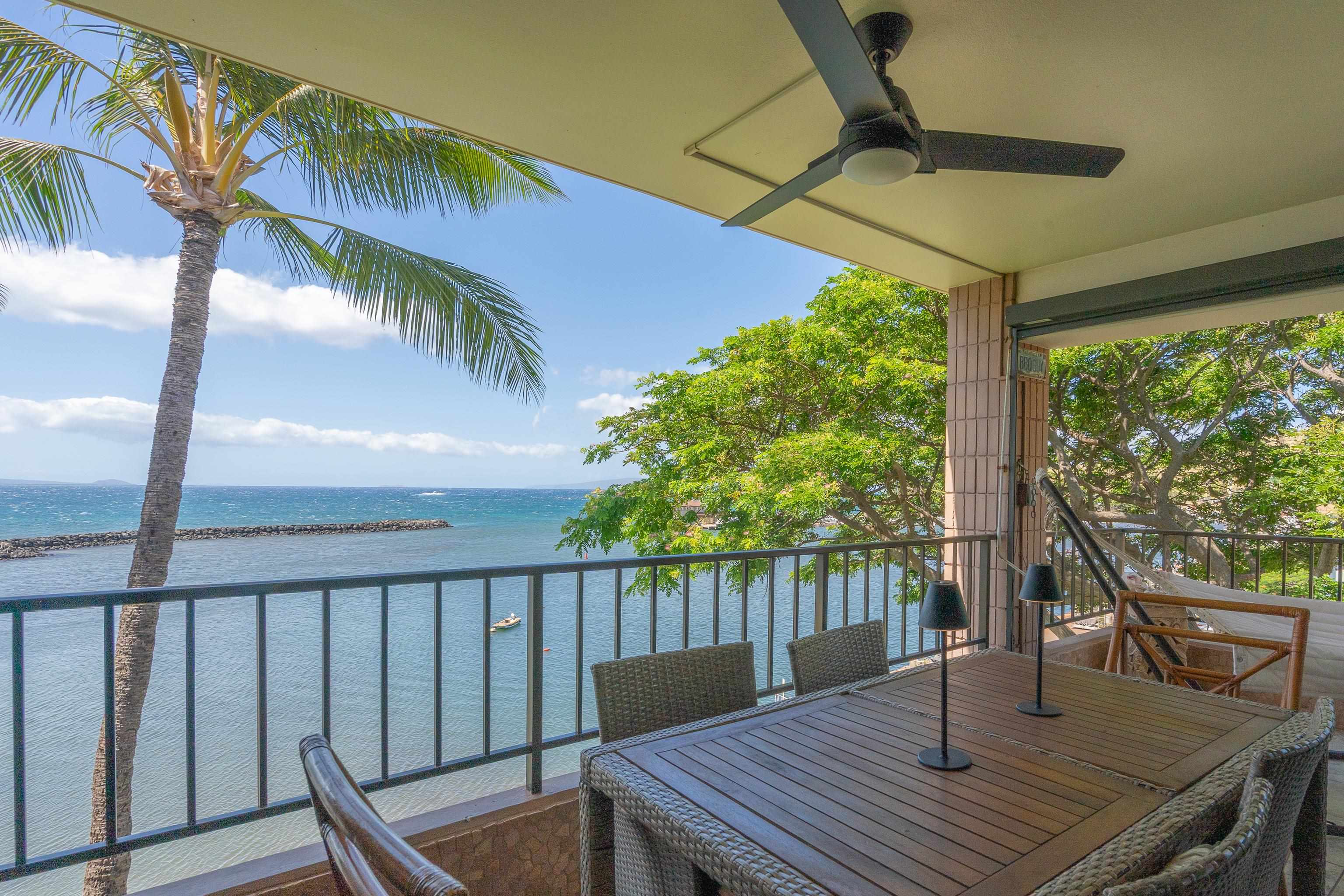 Maalaea Yacht Marina condo # 410, Wailuku, Hawaii - photo 4 of 28