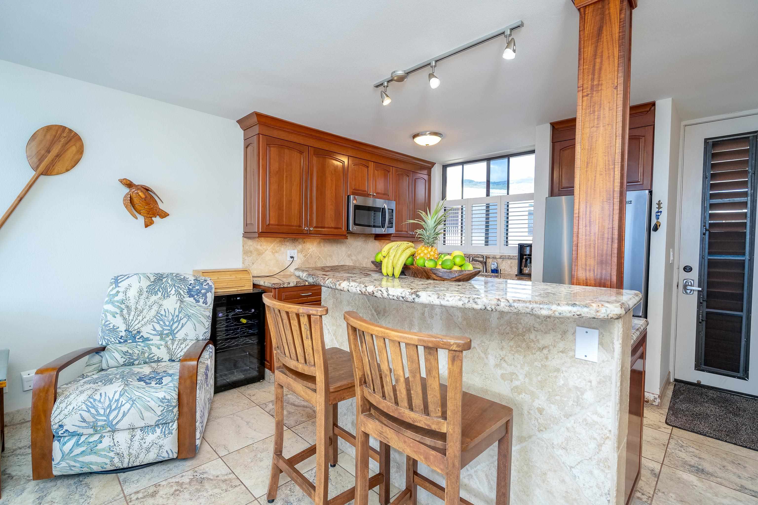 Maalaea Yacht Marina condo # 410, Wailuku, Hawaii - photo 9 of 28