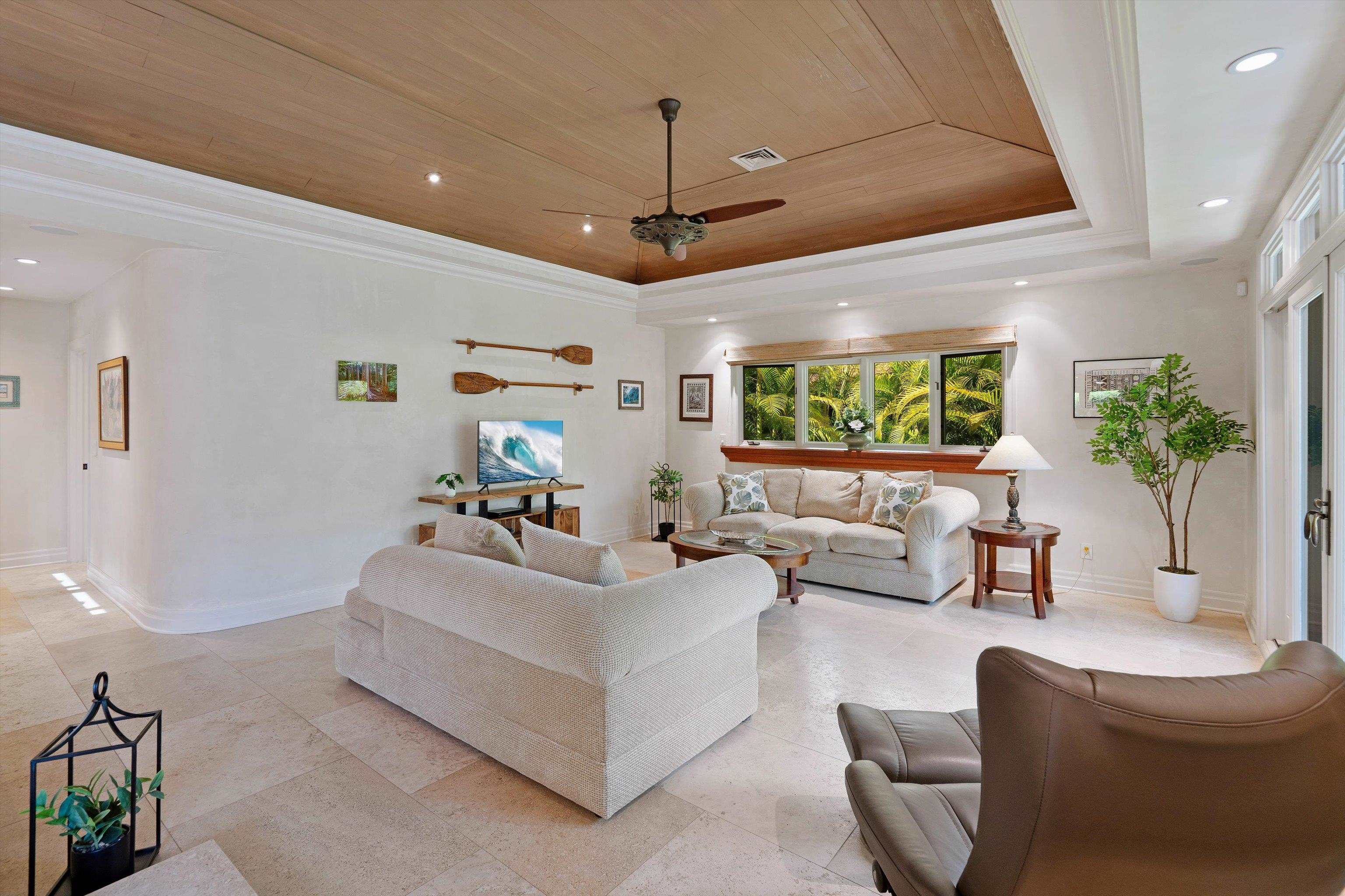 30  Hoawaa Way Keawakapu Beach, Wailea/Makena home - photo 19 of 47