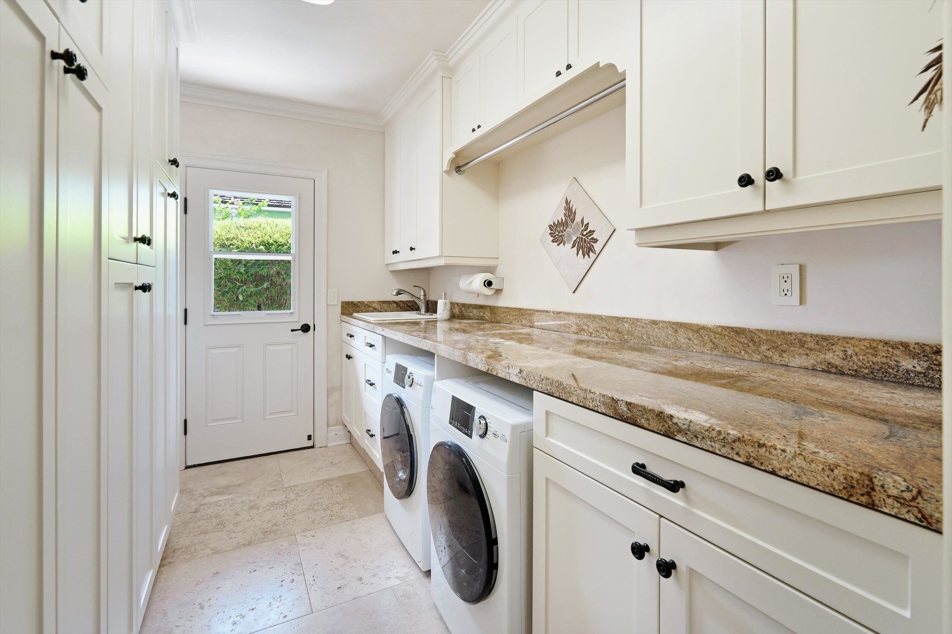 30  Hoawaa Way Keawakapu Beach, Wailea/Makena home - photo 30 of 47