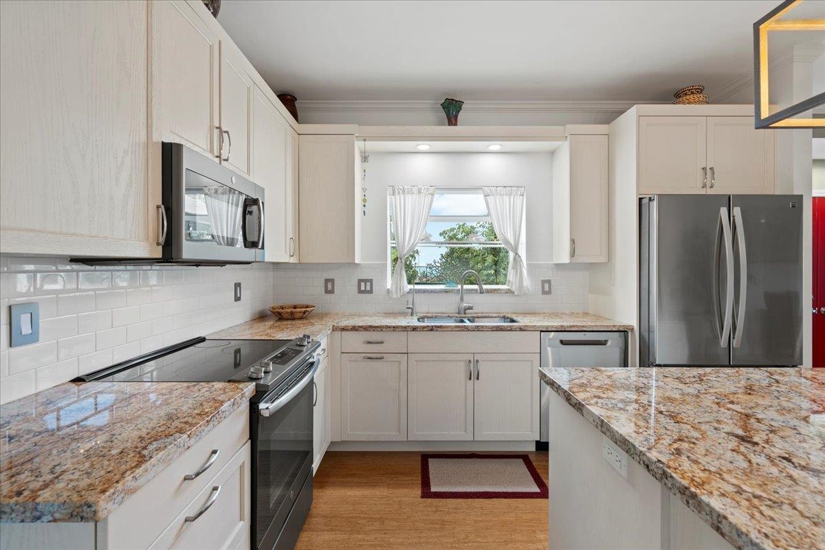 30  Hoe Pl Kuau, Spreckelsville/Paia/Kuau home - photo 15 of 48