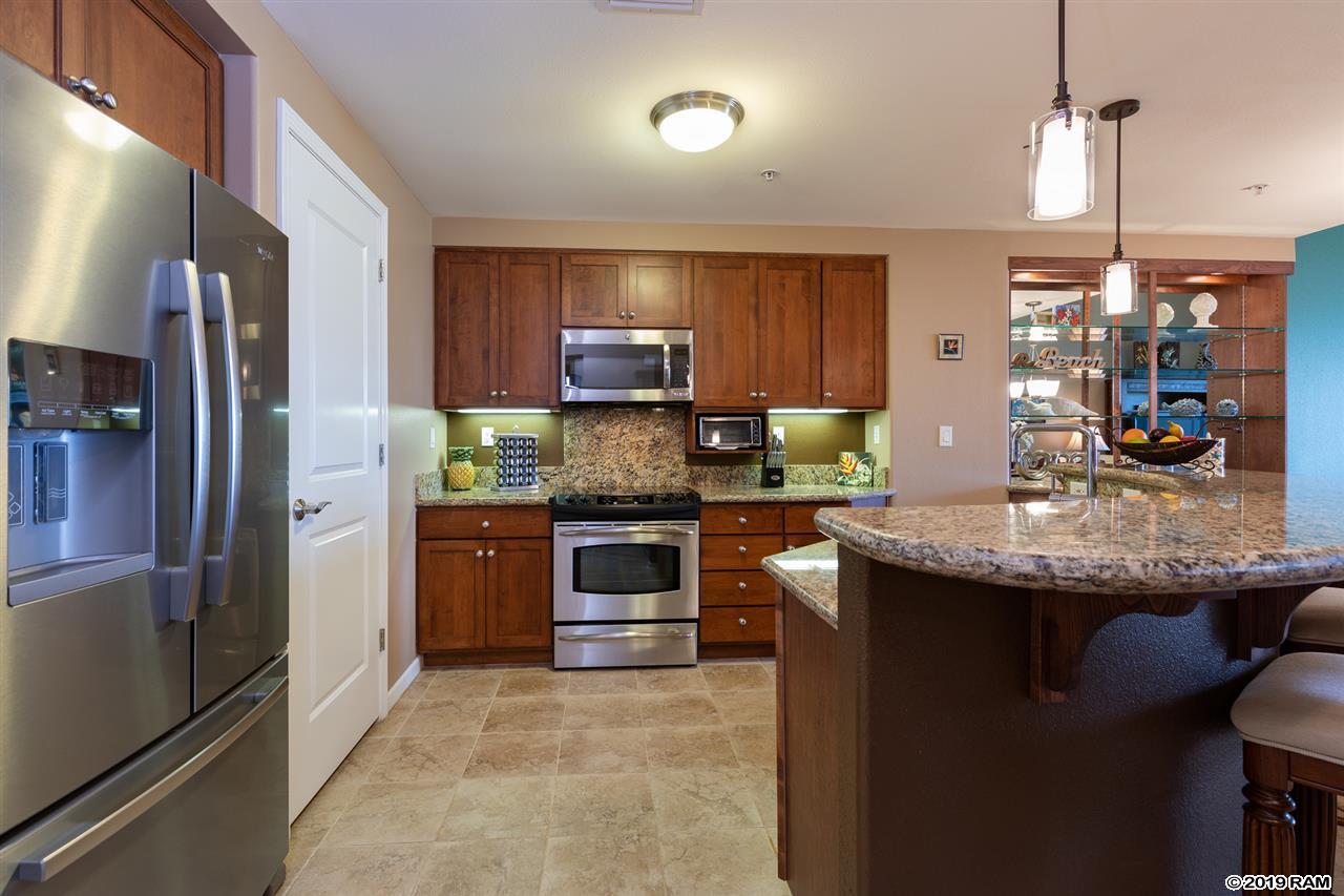 Ke Alii Ocean Villas condo # L303, Kihei, Hawaii - photo 6 of 30