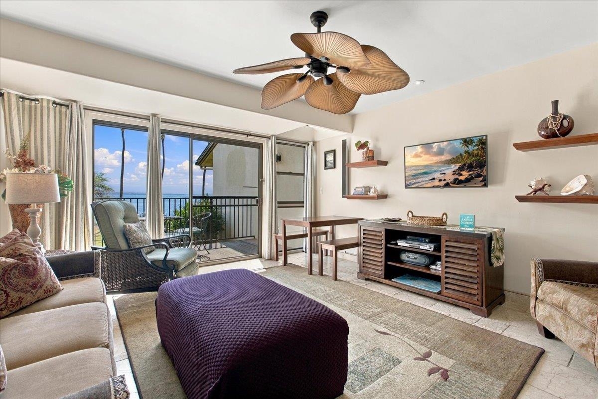 Makani A Kai condo # B8, Wailuku, Hawaii - photo 11 of 42