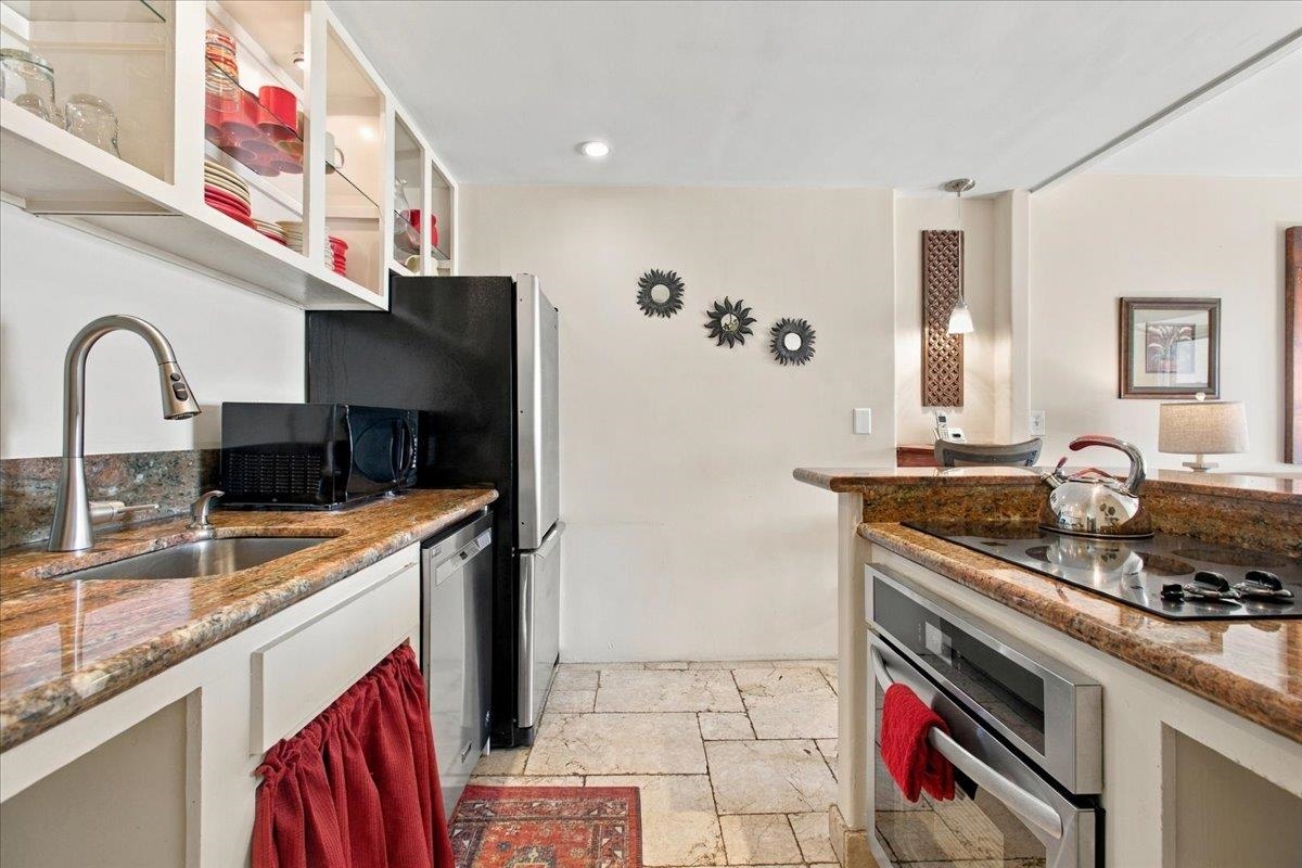 Makani A Kai condo # B8, Wailuku, Hawaii - photo 13 of 42