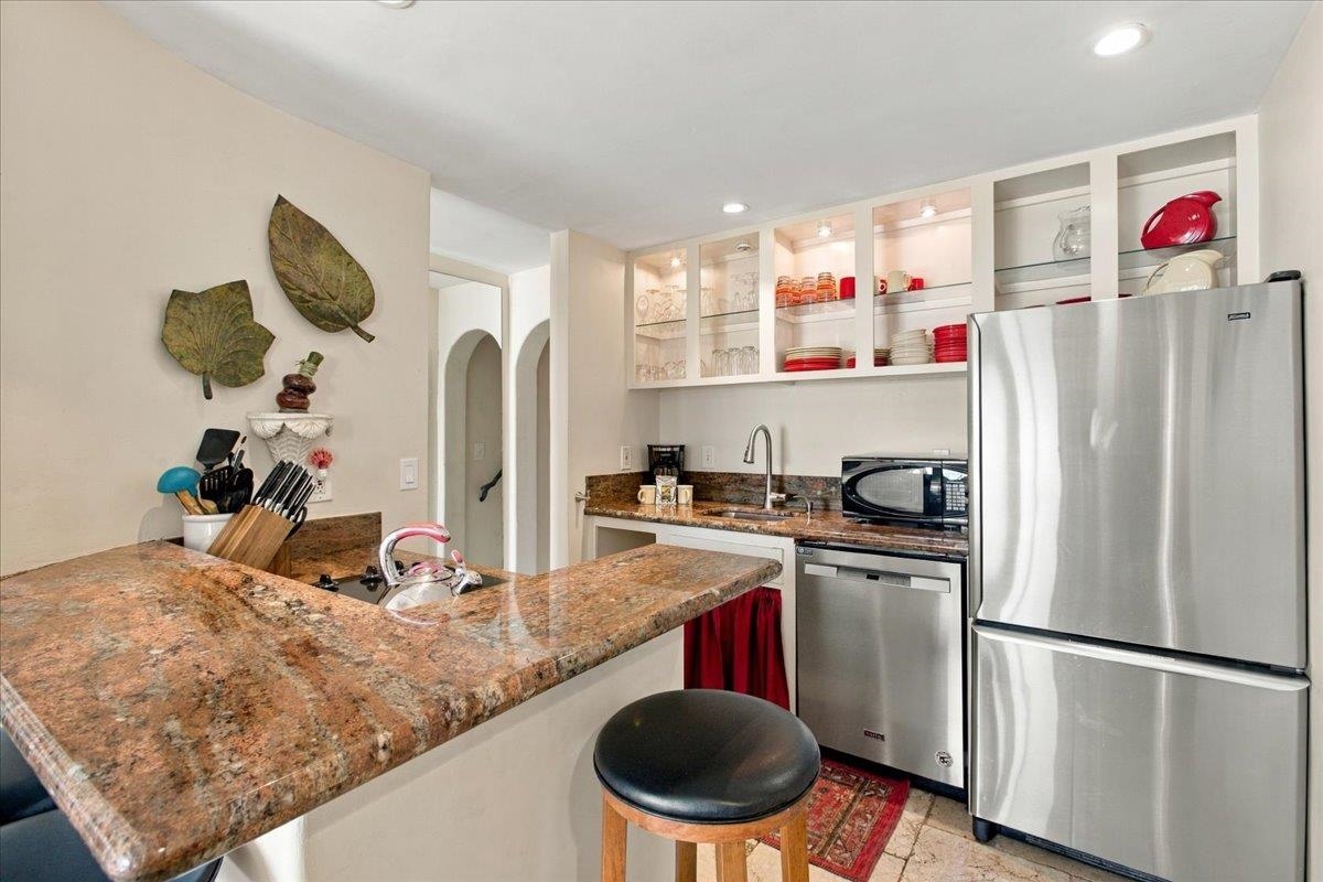 Makani A Kai condo # B8, Wailuku, Hawaii - photo 19 of 42