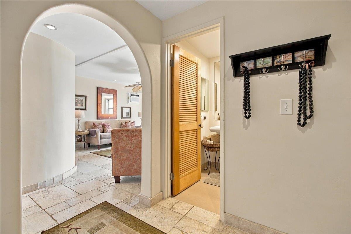 Makani A Kai condo # B8, Wailuku, Hawaii - photo 25 of 42