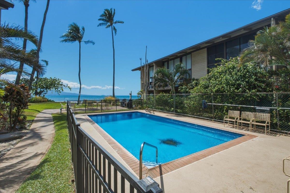 Makani A Kai condo # B8, Wailuku, Hawaii - photo 36 of 42