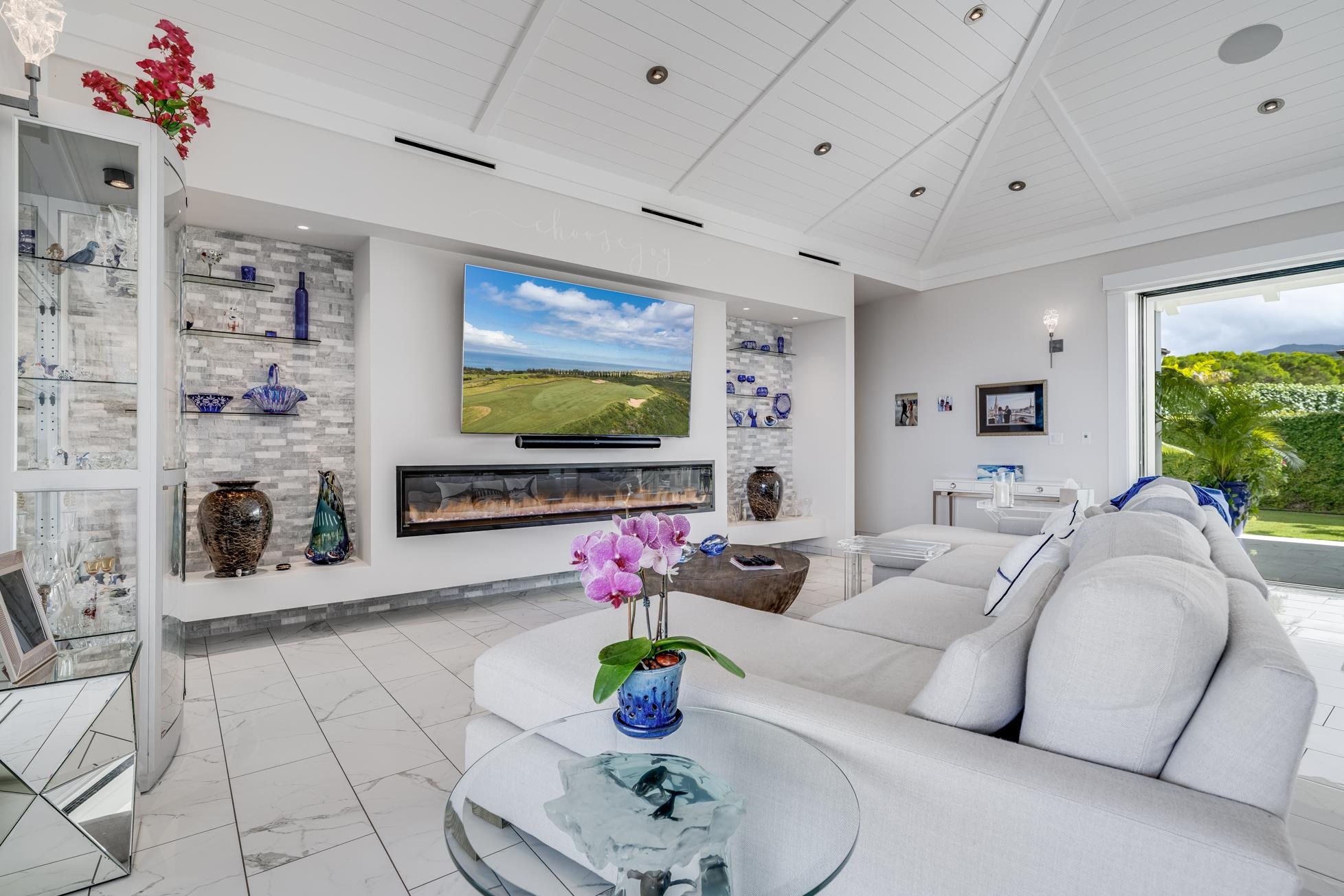 300  Mahana Ridge St Kapalua, Kapalua home - photo 15 of 50