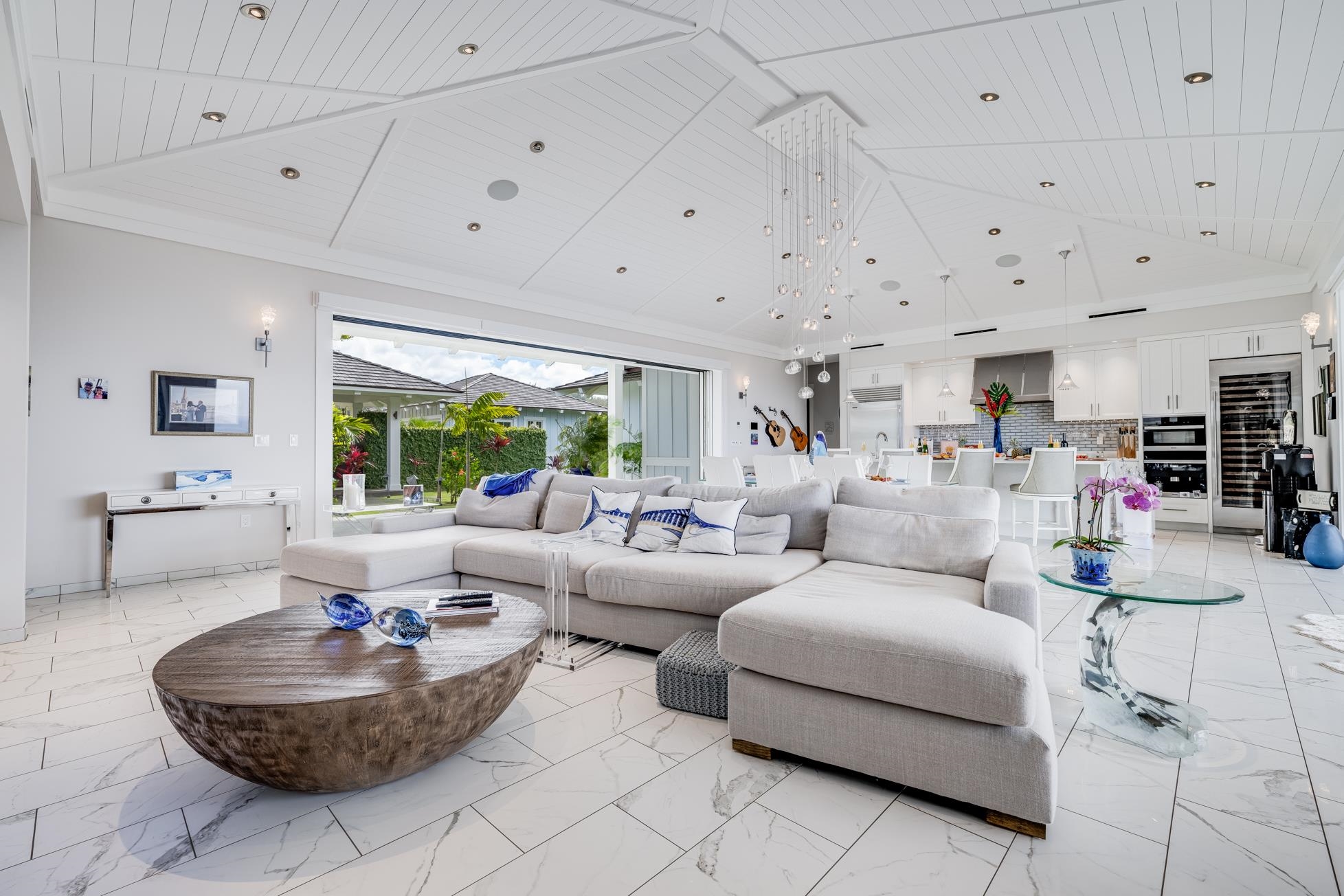 300  Mahana Ridge St Kapalua, Kapalua home - photo 17 of 50