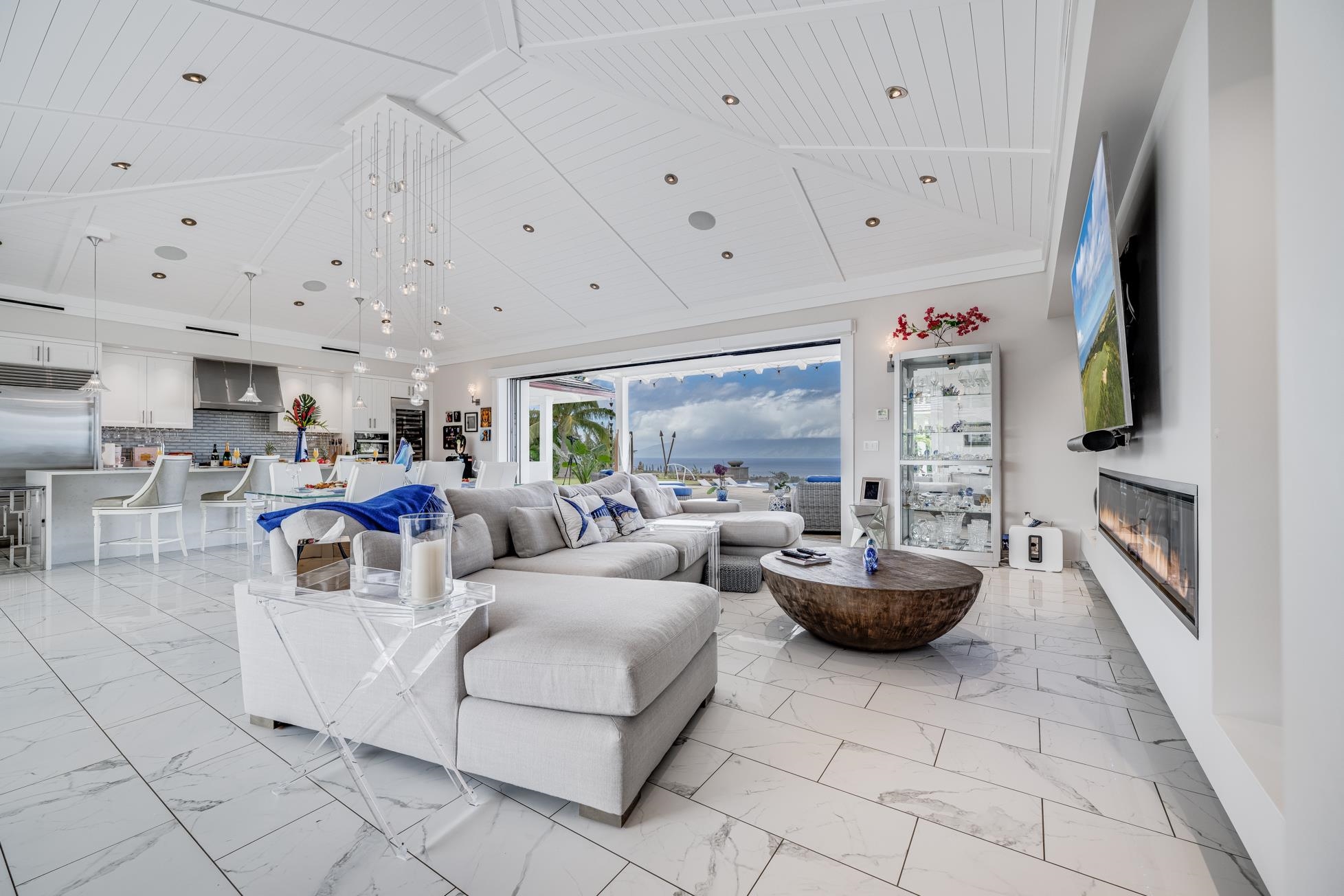 300  Mahana Ridge St Kapalua, Kapalua home - photo 18 of 50