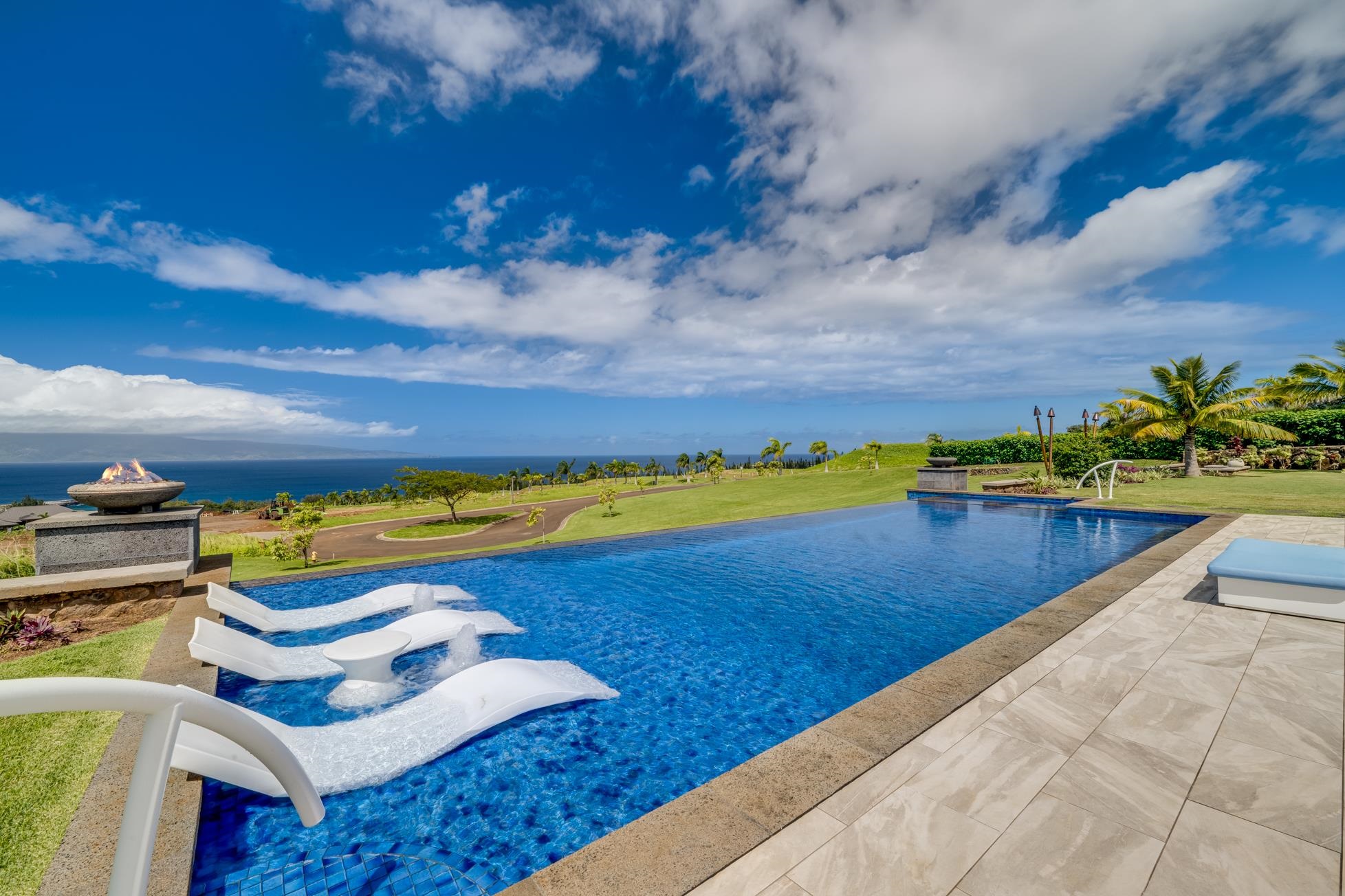 300  Mahana Ridge St Kapalua, Kapalua home - photo 39 of 50