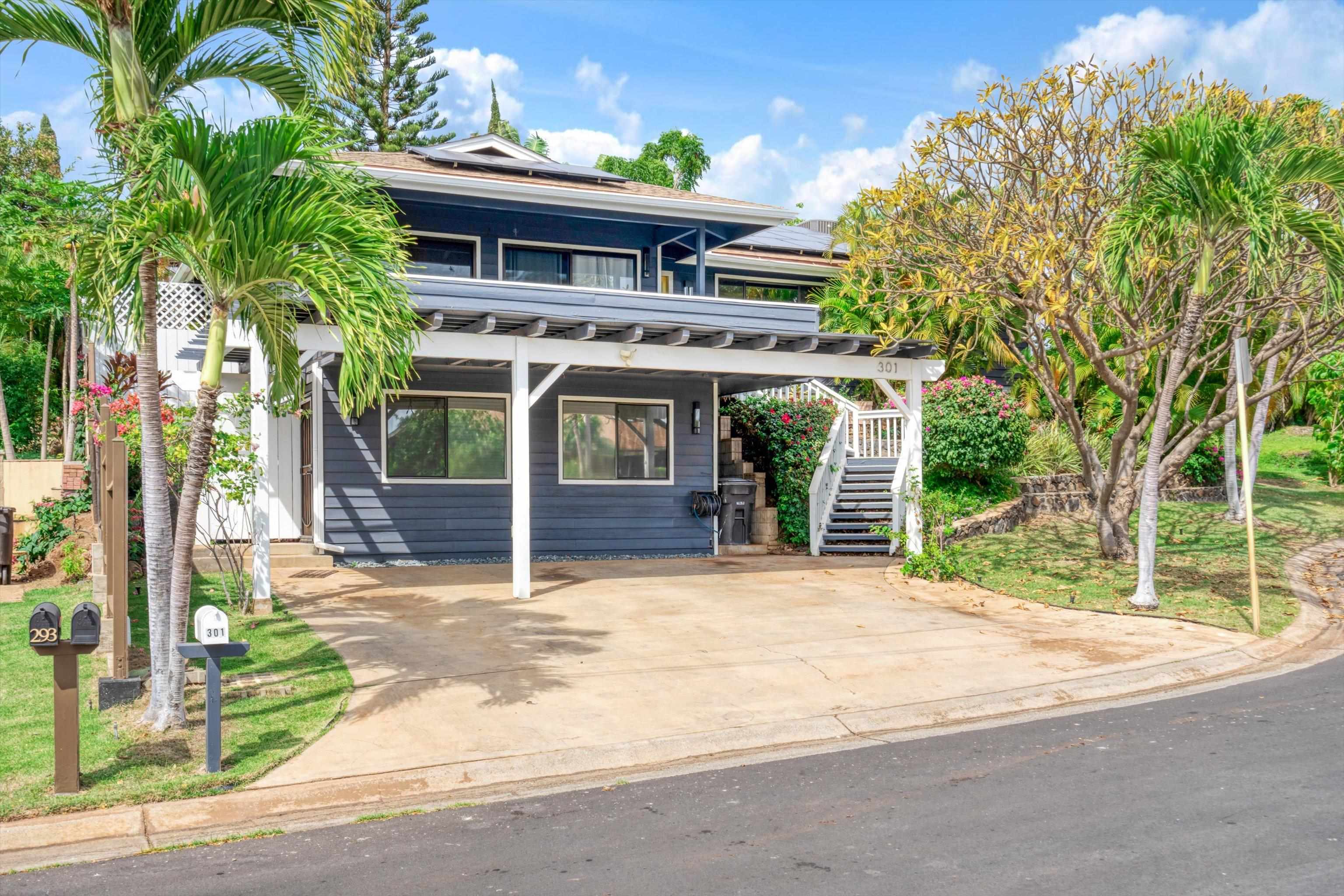 301  Ohina Pl , Kihei home - photo 2 of 49