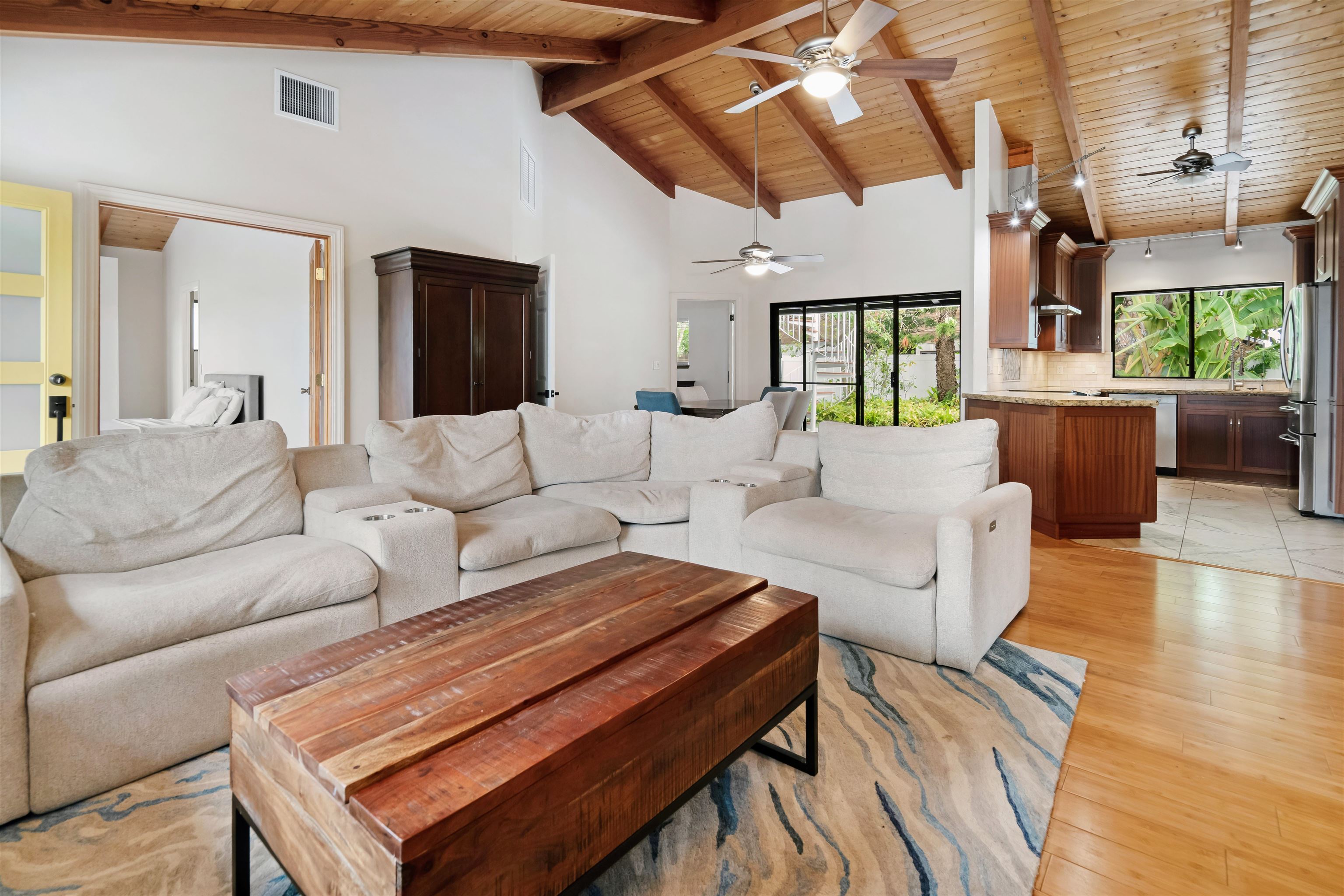 301  Ohina Pl , Kihei home - photo 4 of 49