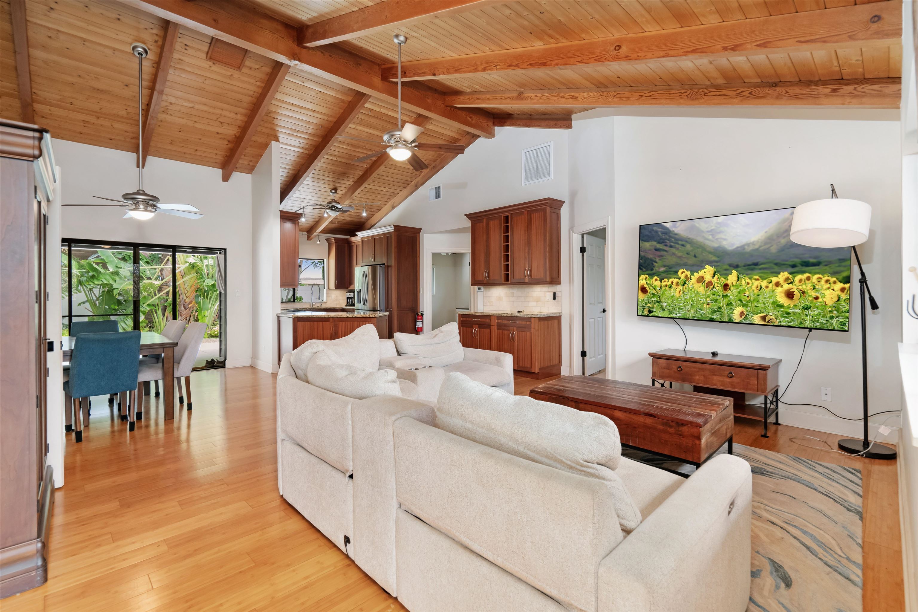 301  Ohina Pl , Kihei home - photo 5 of 49