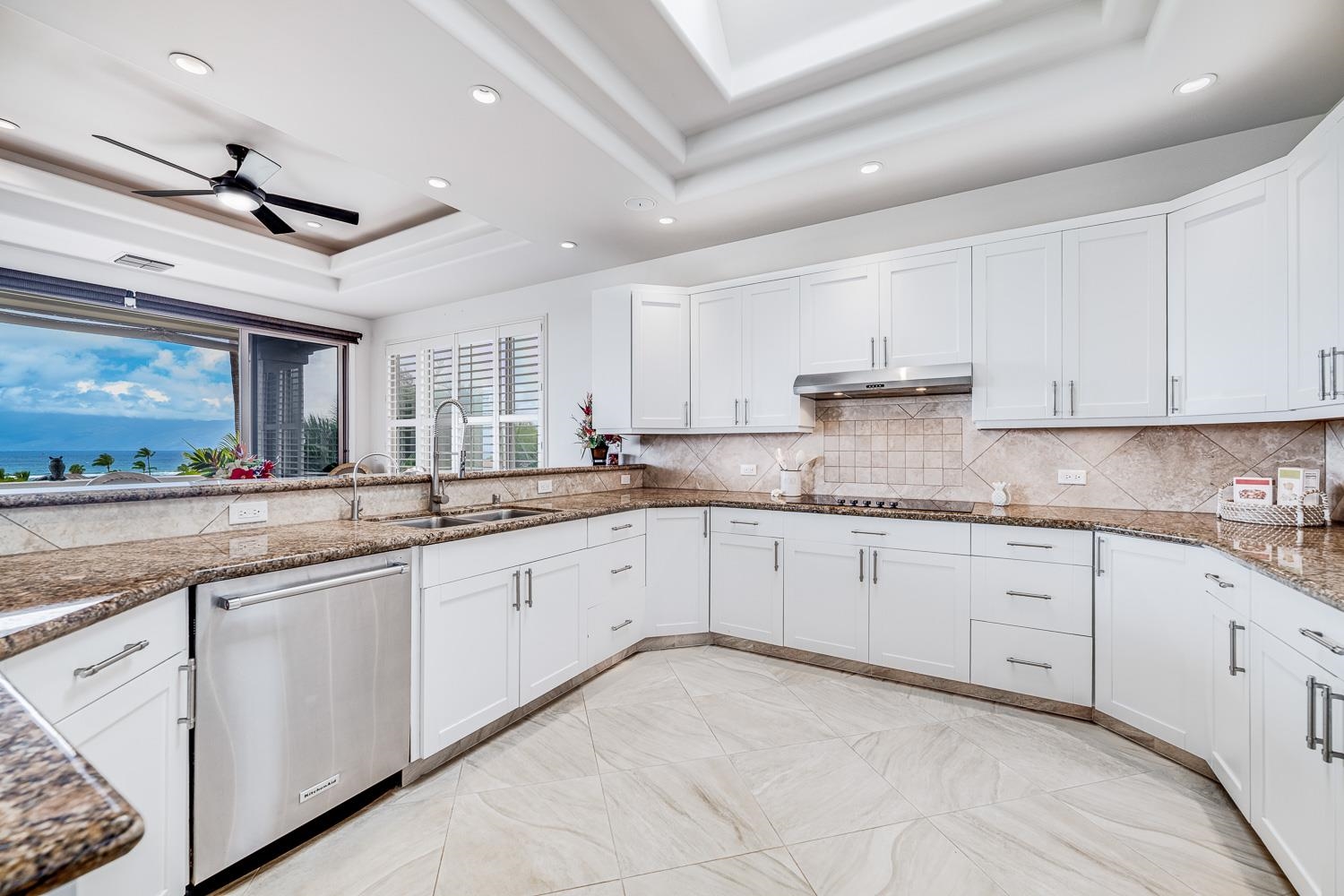 302  Kahana Ridge Dr , Napili/Kahana/Honokowai home - photo 16 of 47