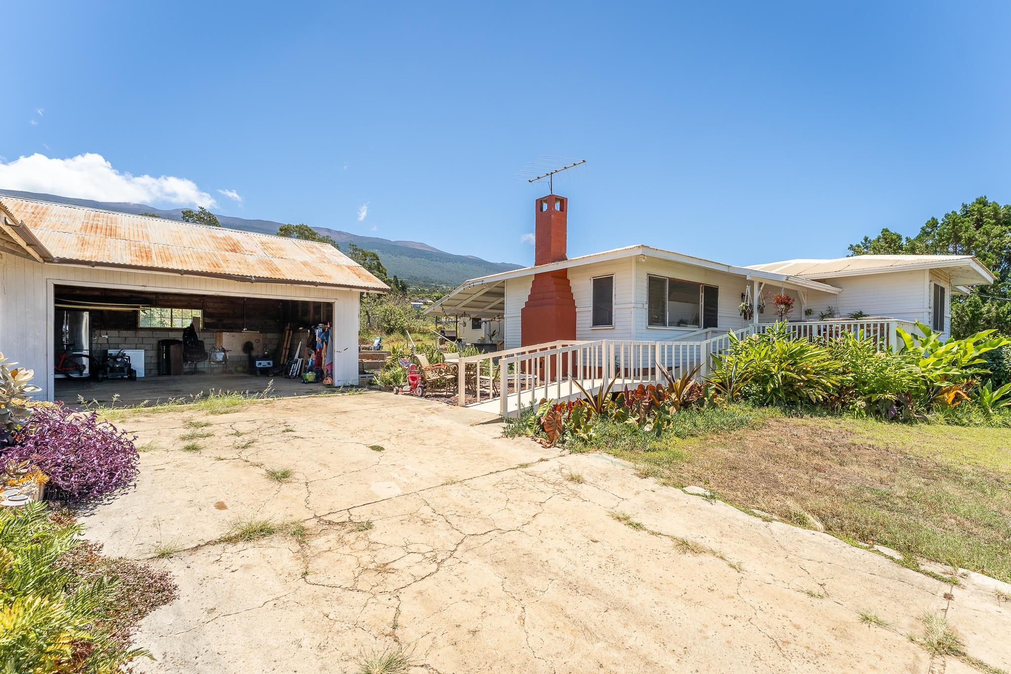 302  Naalae Rd , Kula/Ulupalakua/Kanaio home - photo 22 of 35