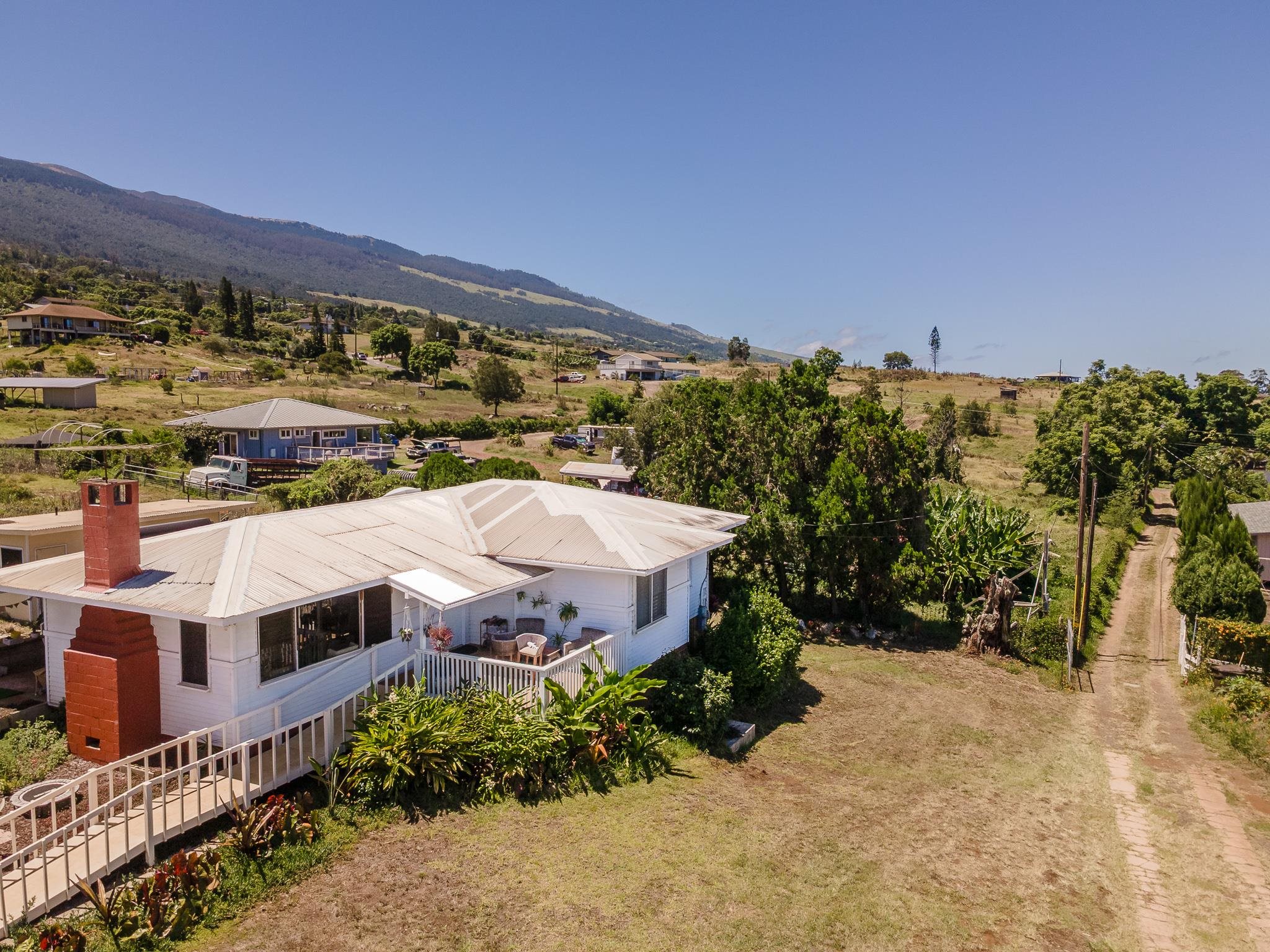 302  Naalae Rd , Kula/Ulupalakua/Kanaio home - photo 10 of 35