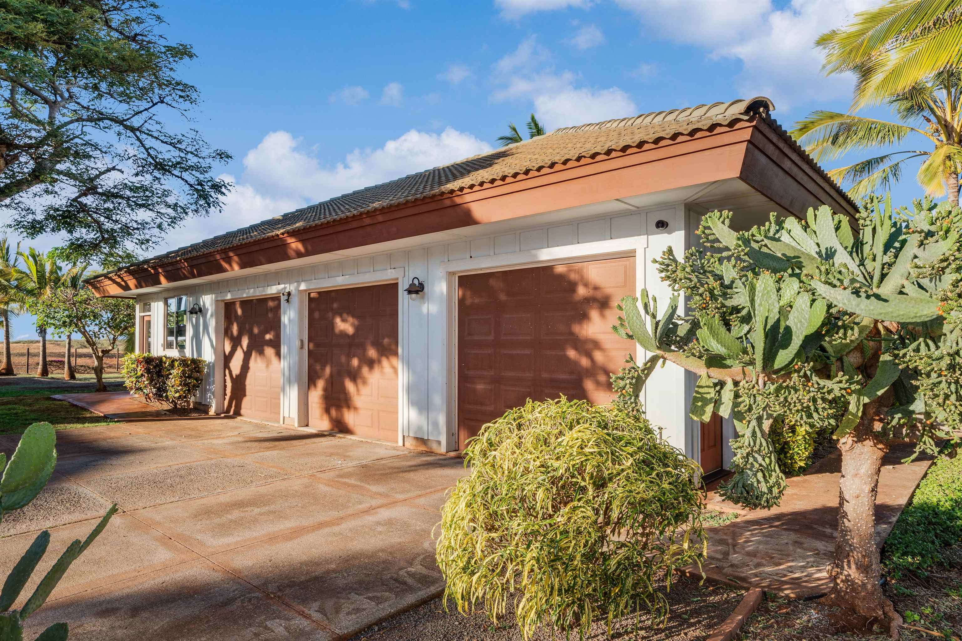 3036  Kalua Koi Way Papohaku, Molokai home - photo 30 of 50