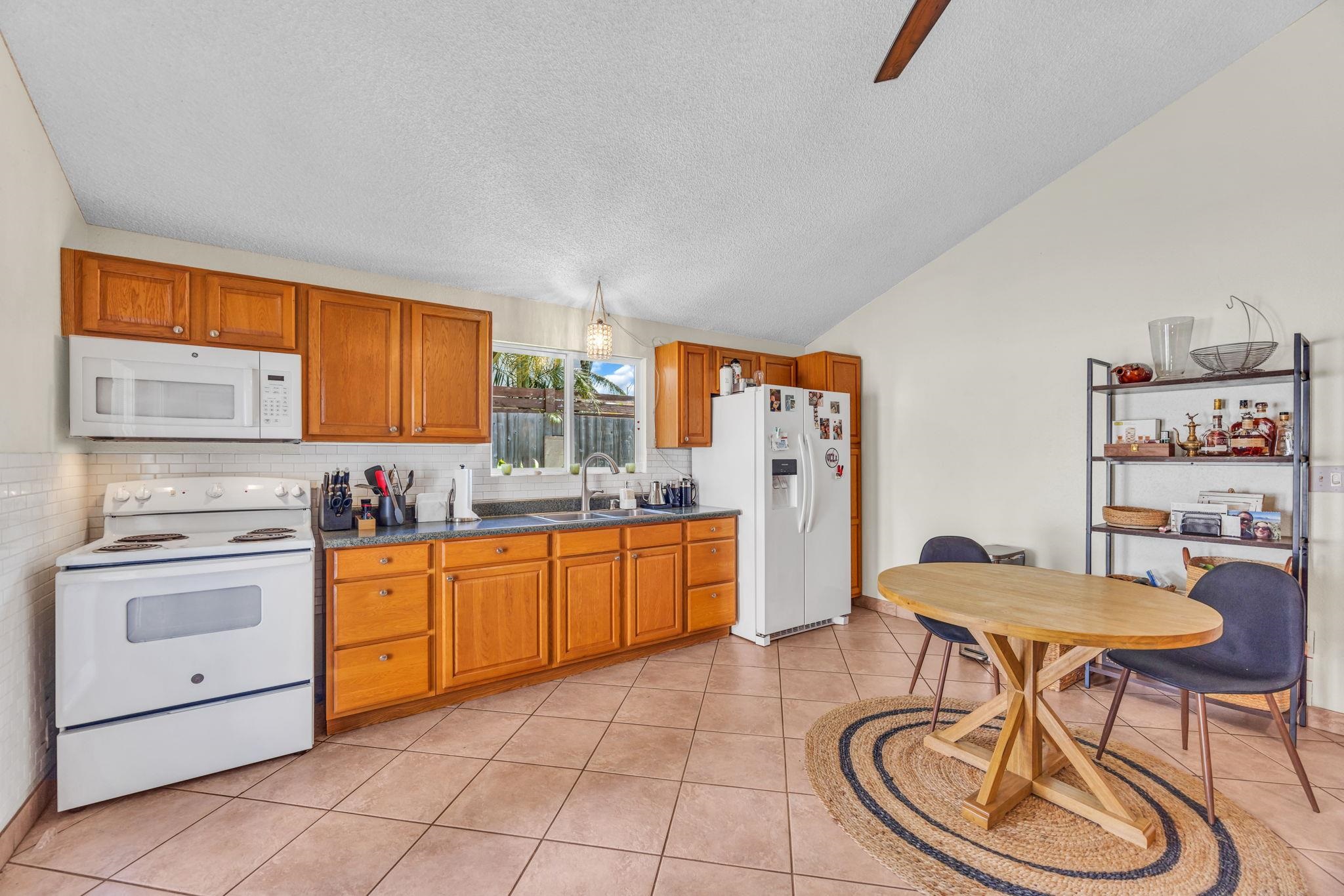 305  Uala Pl Hale Piilani, Kihei home - photo 22 of 50