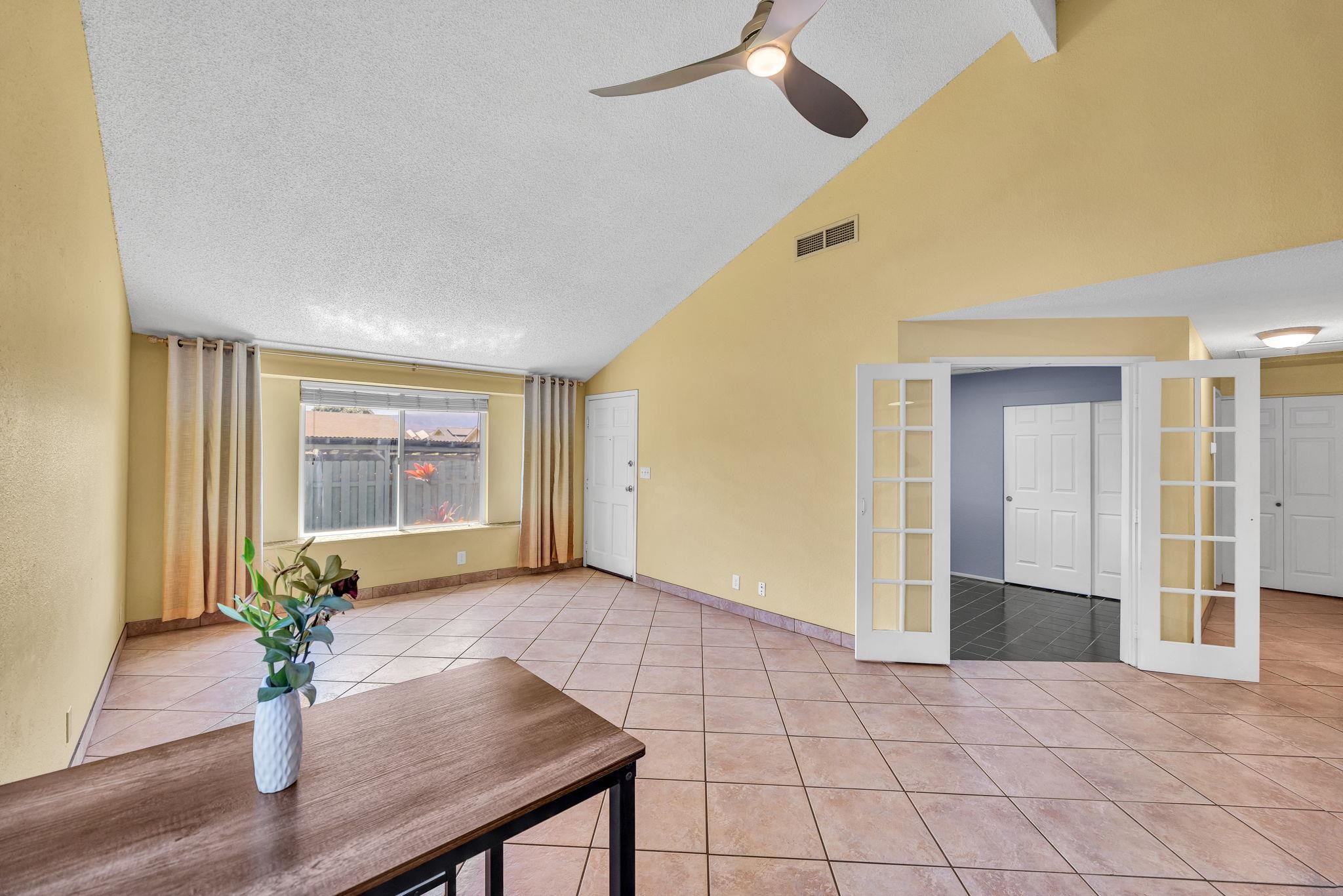 305  Uala Pl Hale Piilani, Kihei home - photo 6 of 50