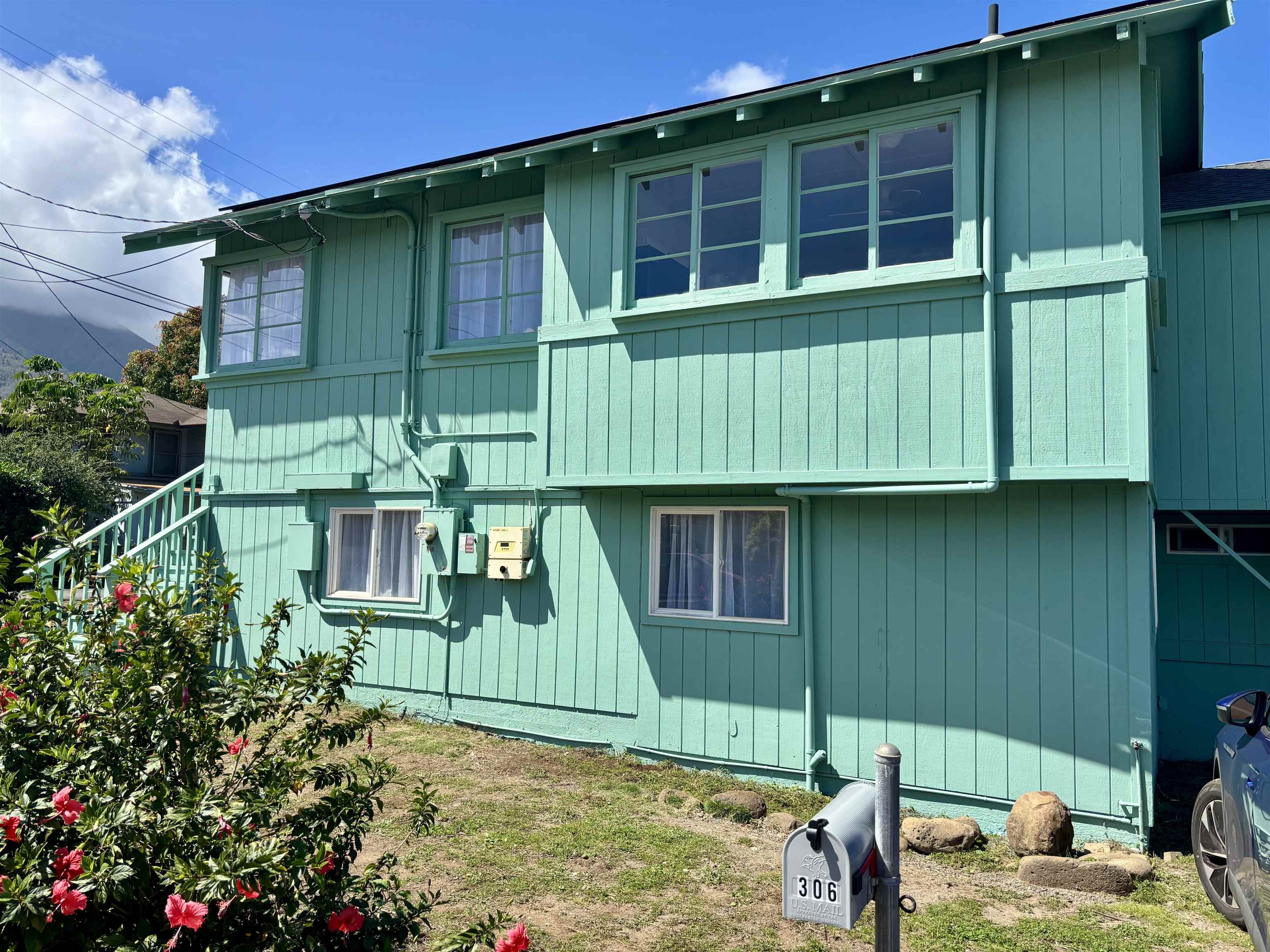 306  Kopiko St , Wailuku home - photo 4 of 27