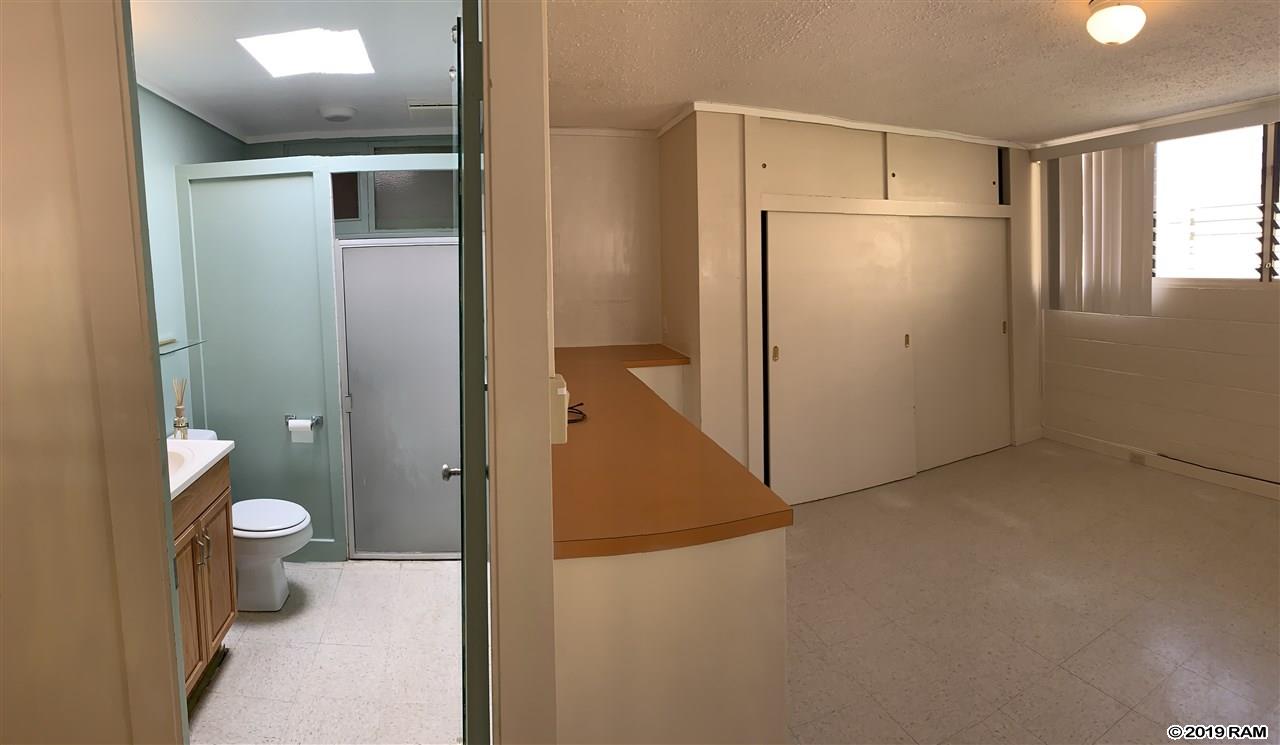 306  Niihau St , Kahului home - photo 11 of 25