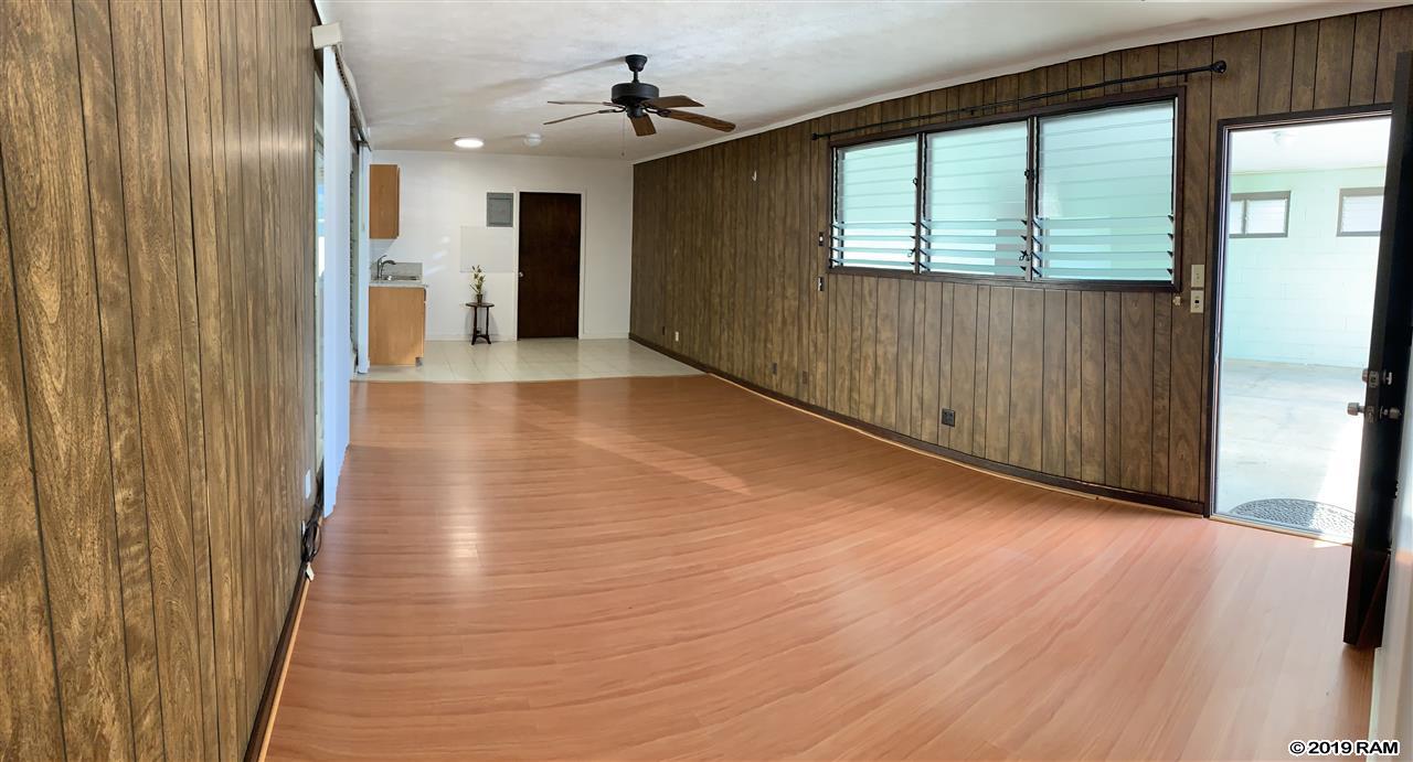 306  Niihau St , Kahului home - photo 12 of 25