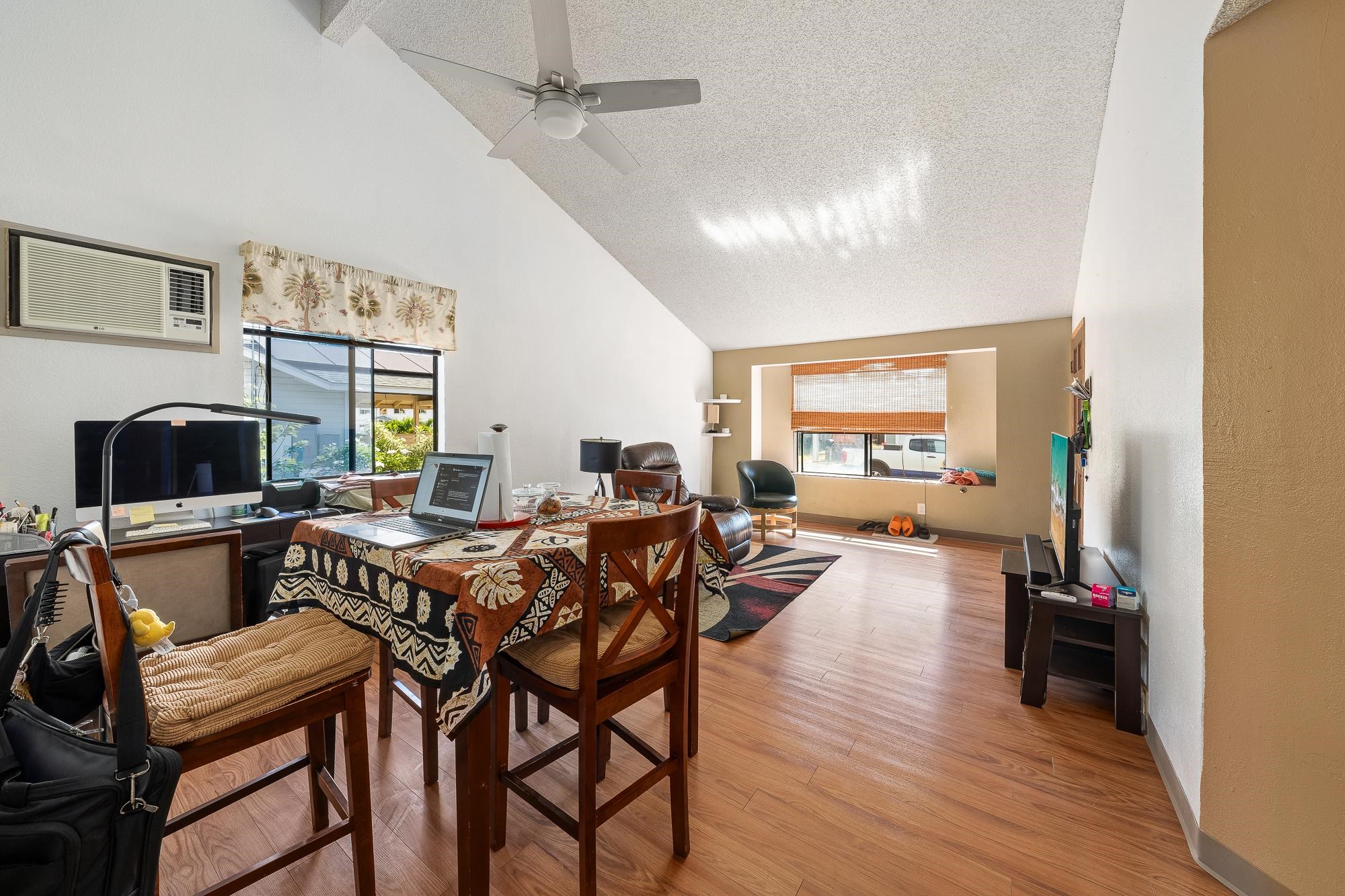 306  Uala Pl Hale Piilani, Kihei home - photo 5 of 24