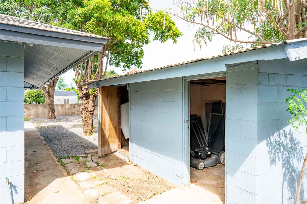 307  Mokapu St , Kahului home - photo 11 of 30