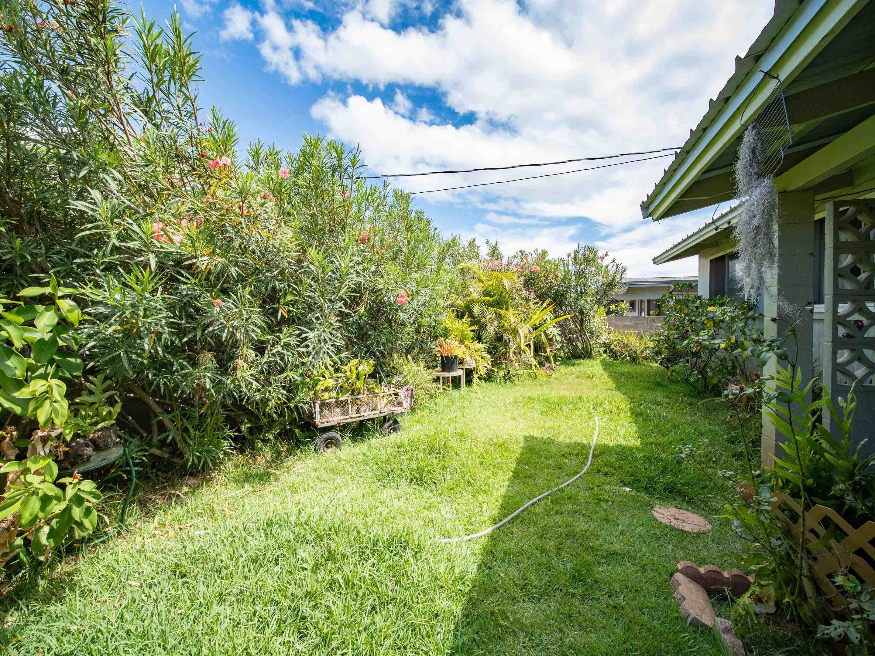 307  Naholo Cir Kahului, Kahului home - photo 16 of 23