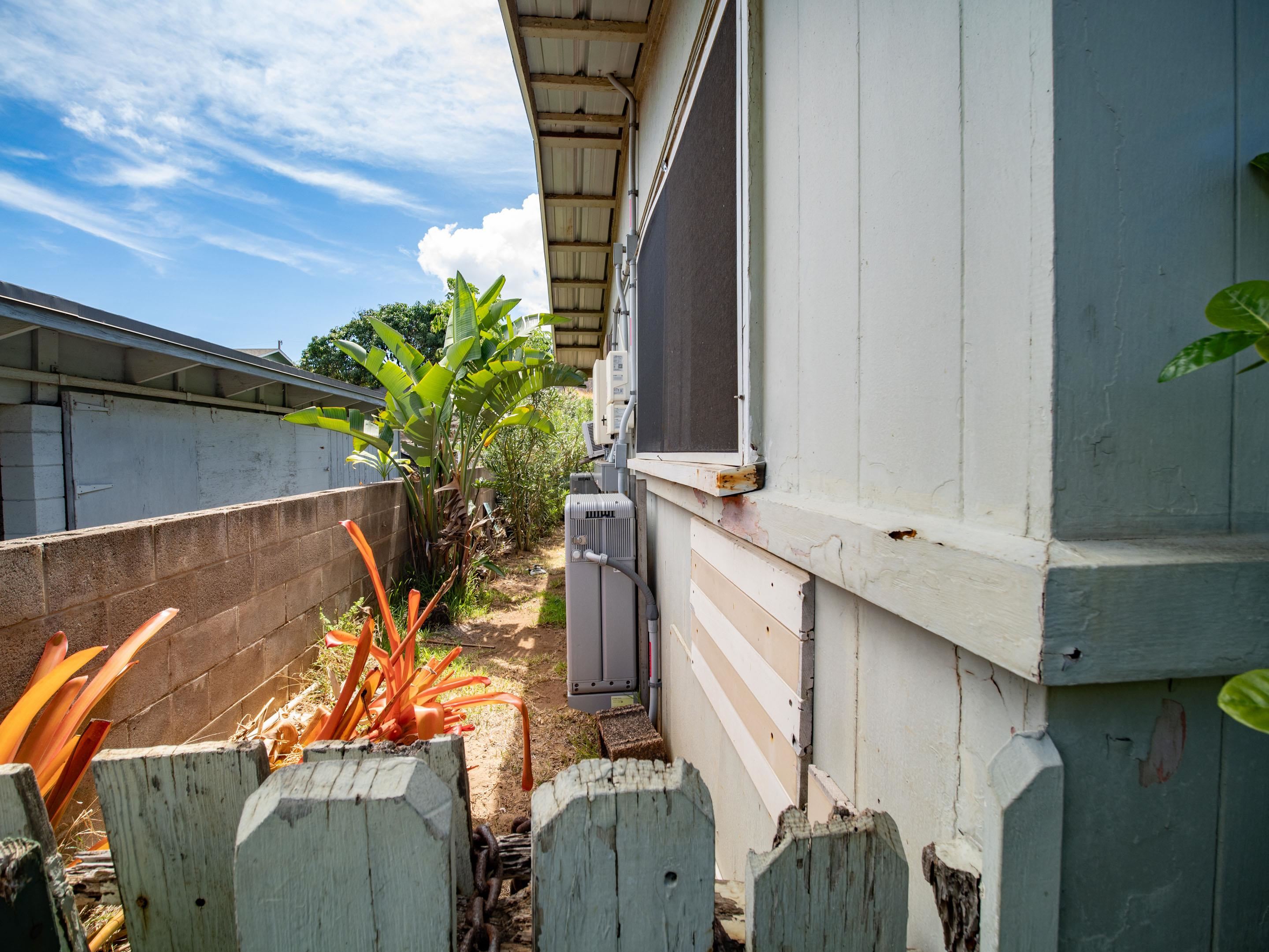 307  Naholo Cir Kahului, Kahului home - photo 18 of 23