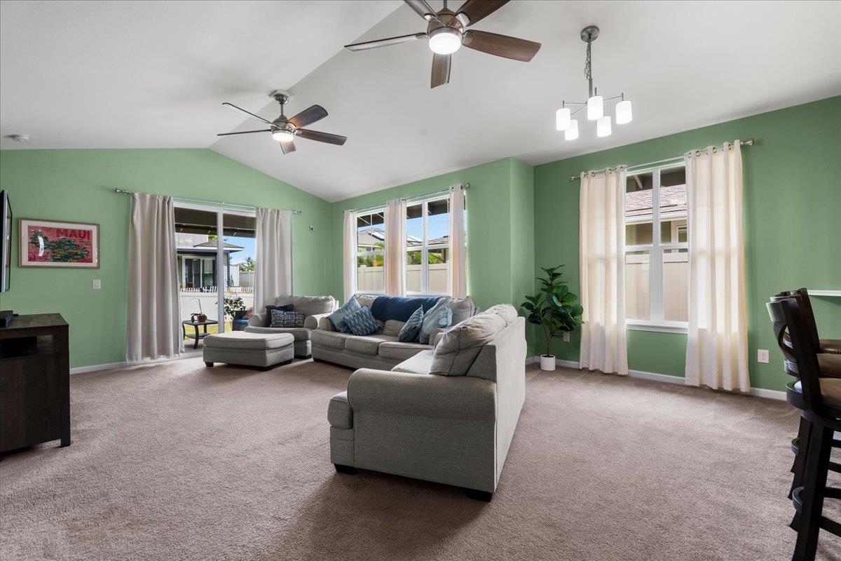 307  Puaehu St Kehalani, Wailuku home - photo 15 of 33