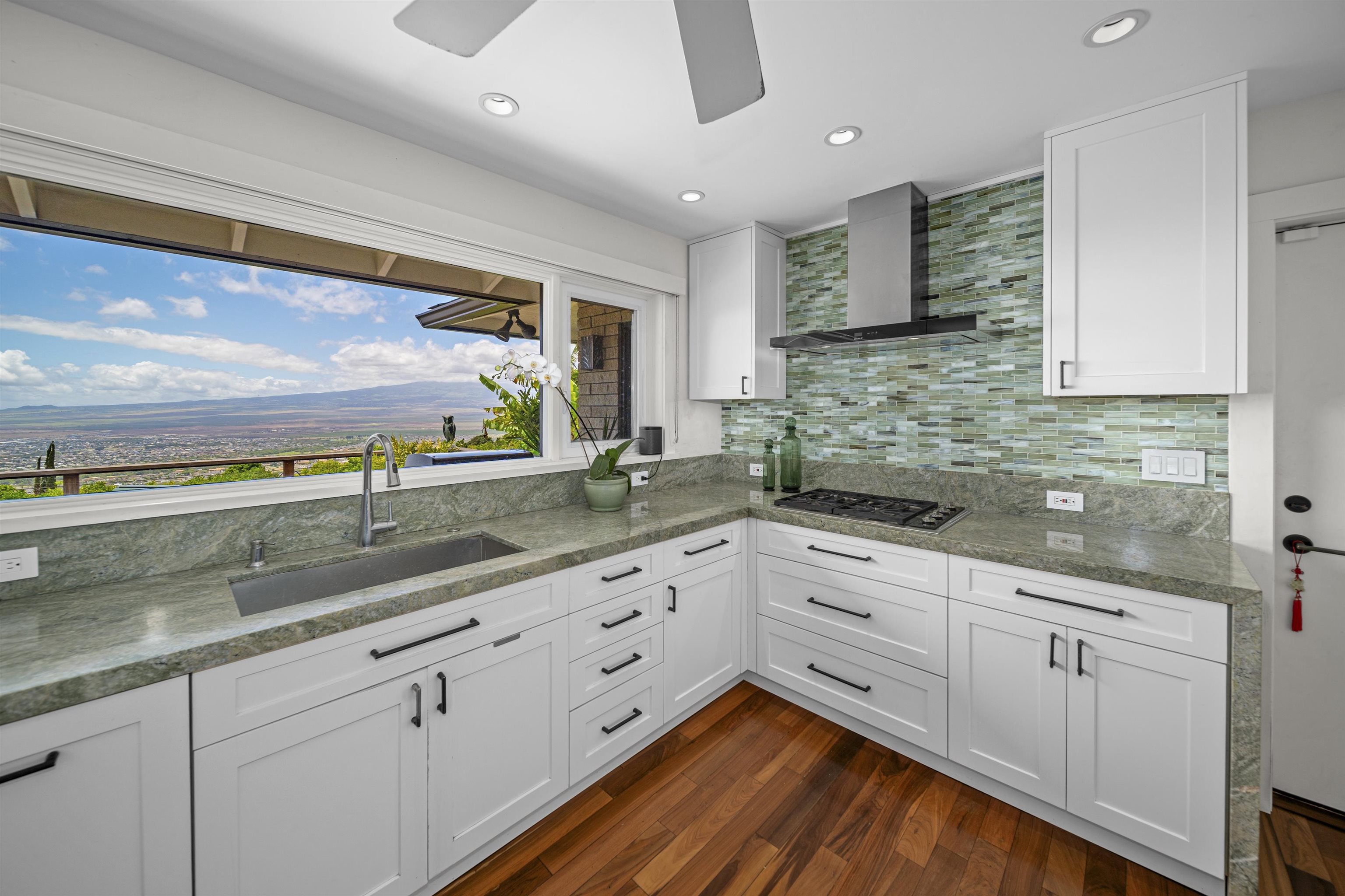 3075  Alaneo Pl , Wailuku home - photo 14 of 50