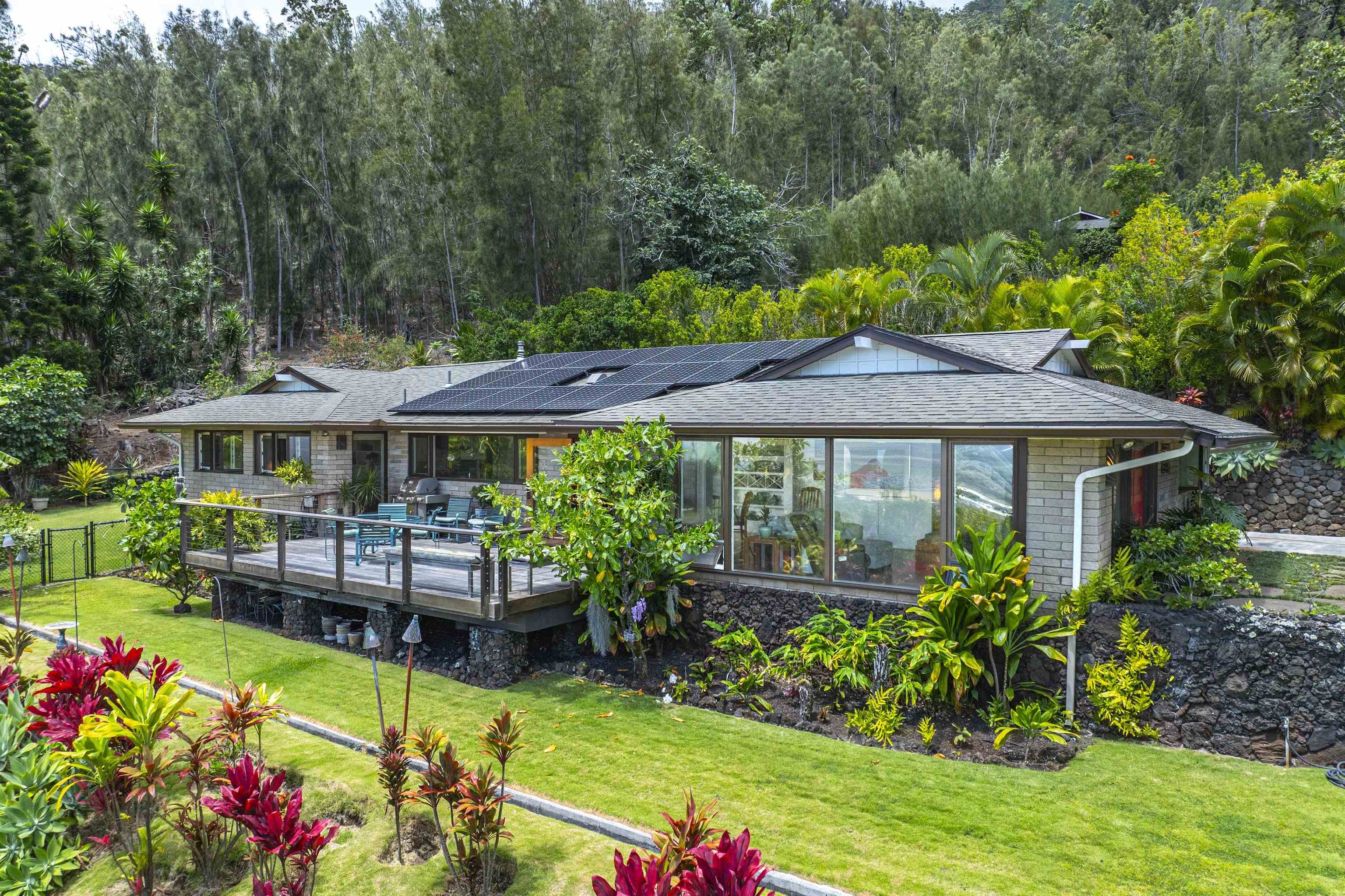 3075  Alaneo Pl , Wailuku home - photo 5 of 50