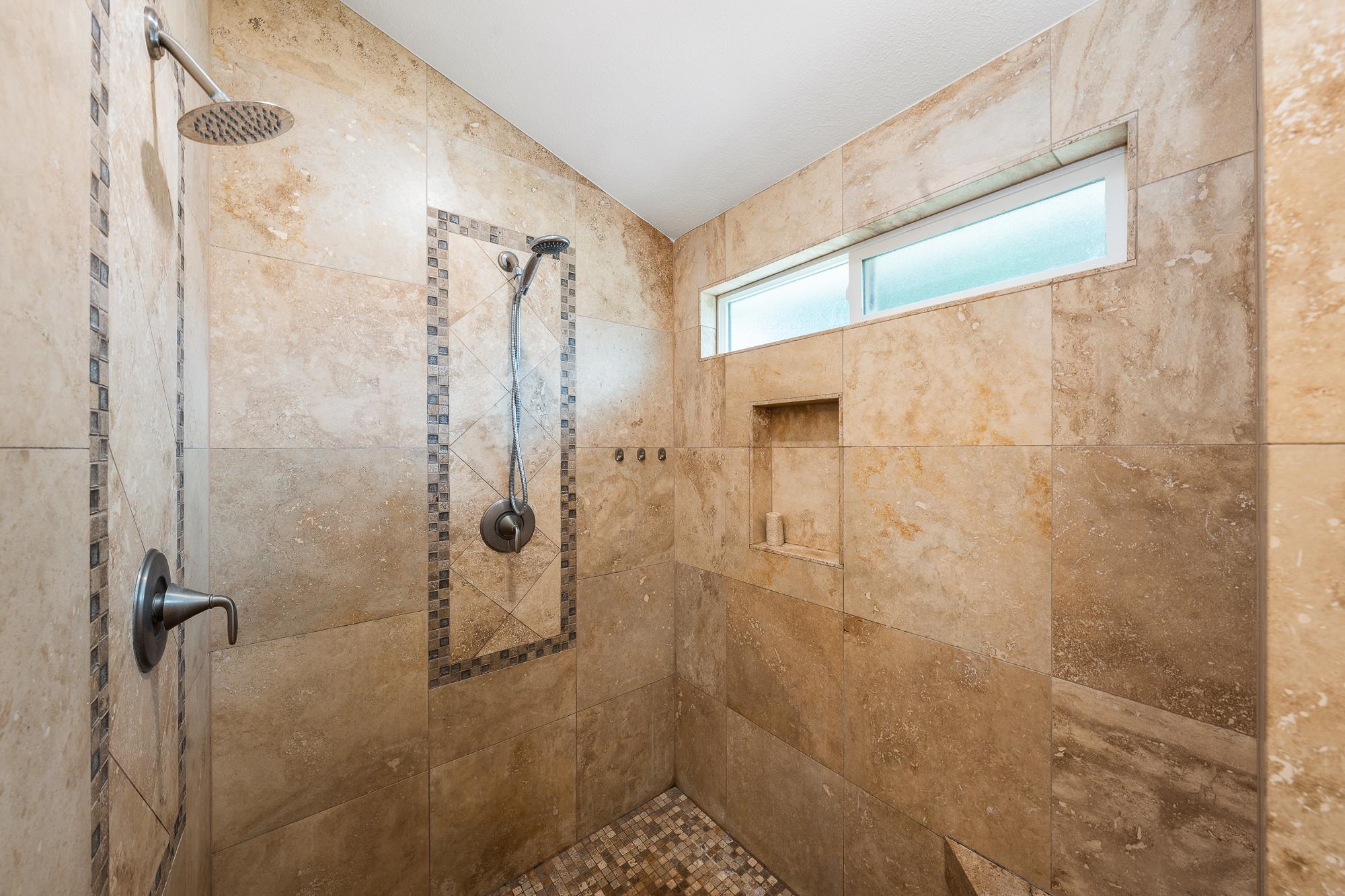 3076  Manu Hope Pl , Wailea/Makena home - photo 24 of 50