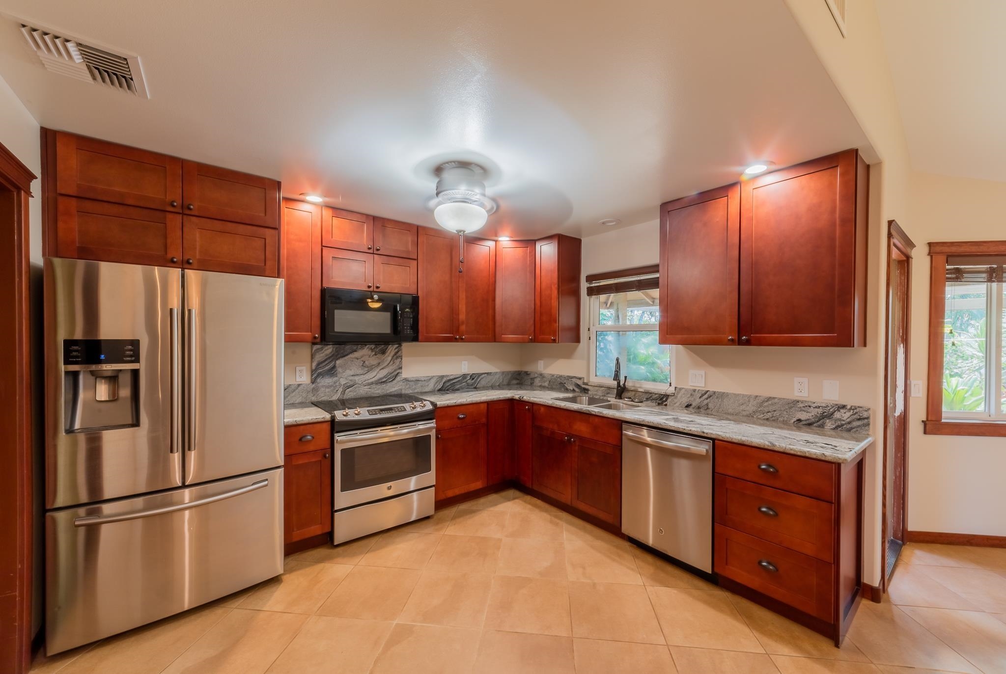 309  Wainohia St North Kihei, Kihei home - photo 13 of 31