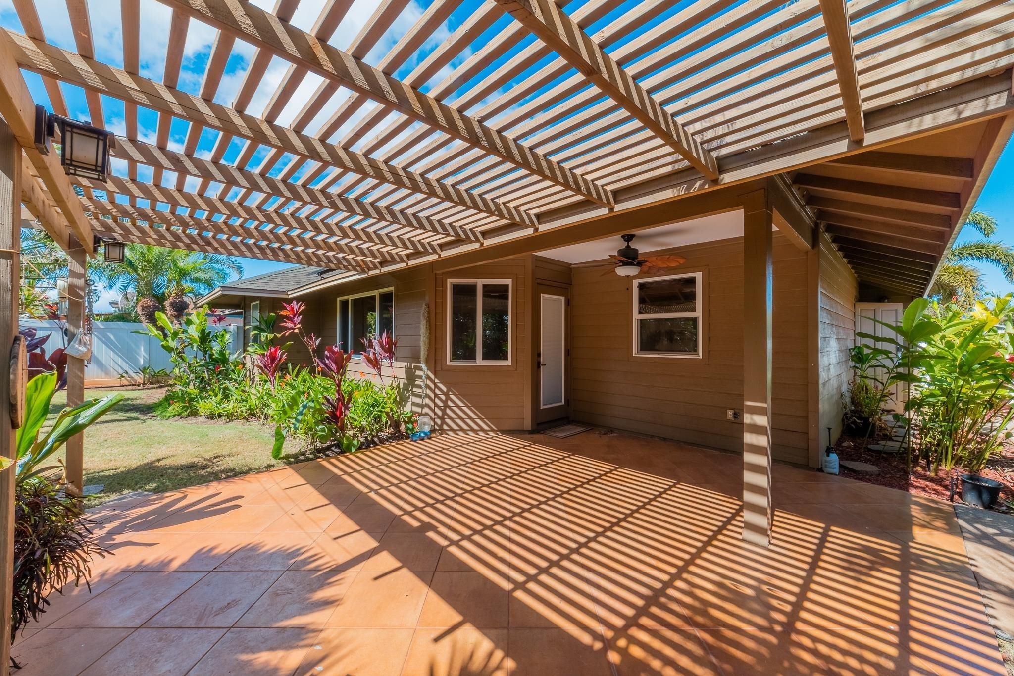 309  Wainohia St North Kihei, Kihei home - photo 26 of 31