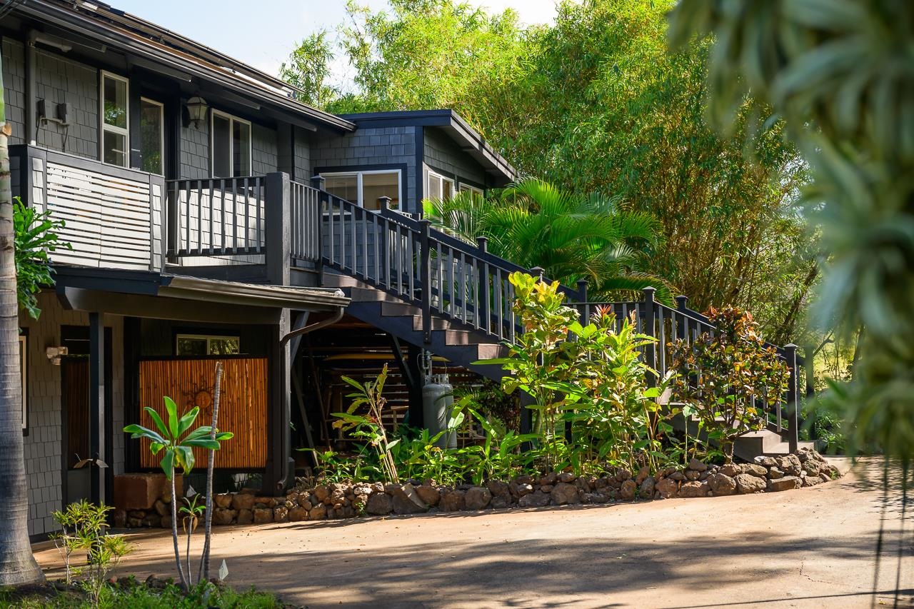 3091  Mapu Pl , Maui Meadows home - photo 3 of 50