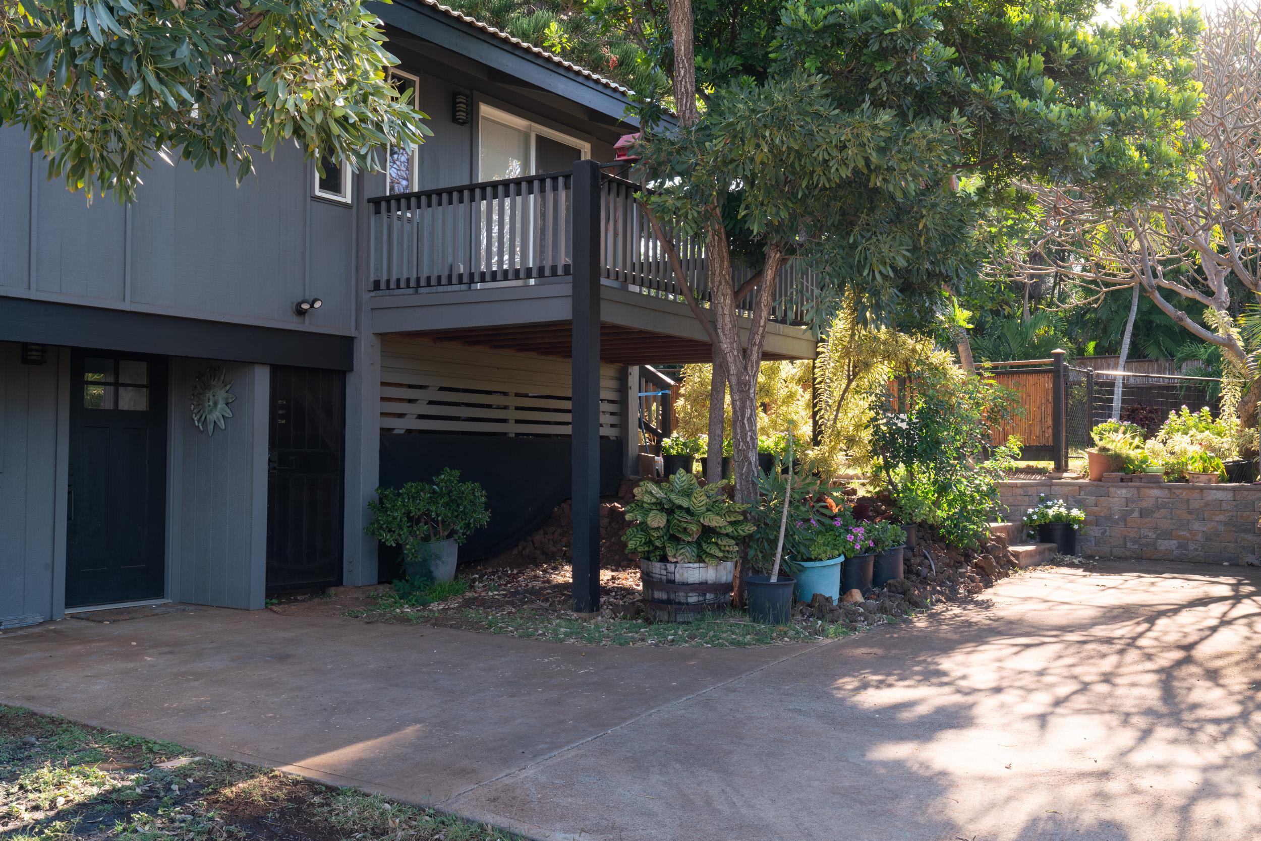 3091  Mapu Pl , Maui Meadows home - photo 40 of 50