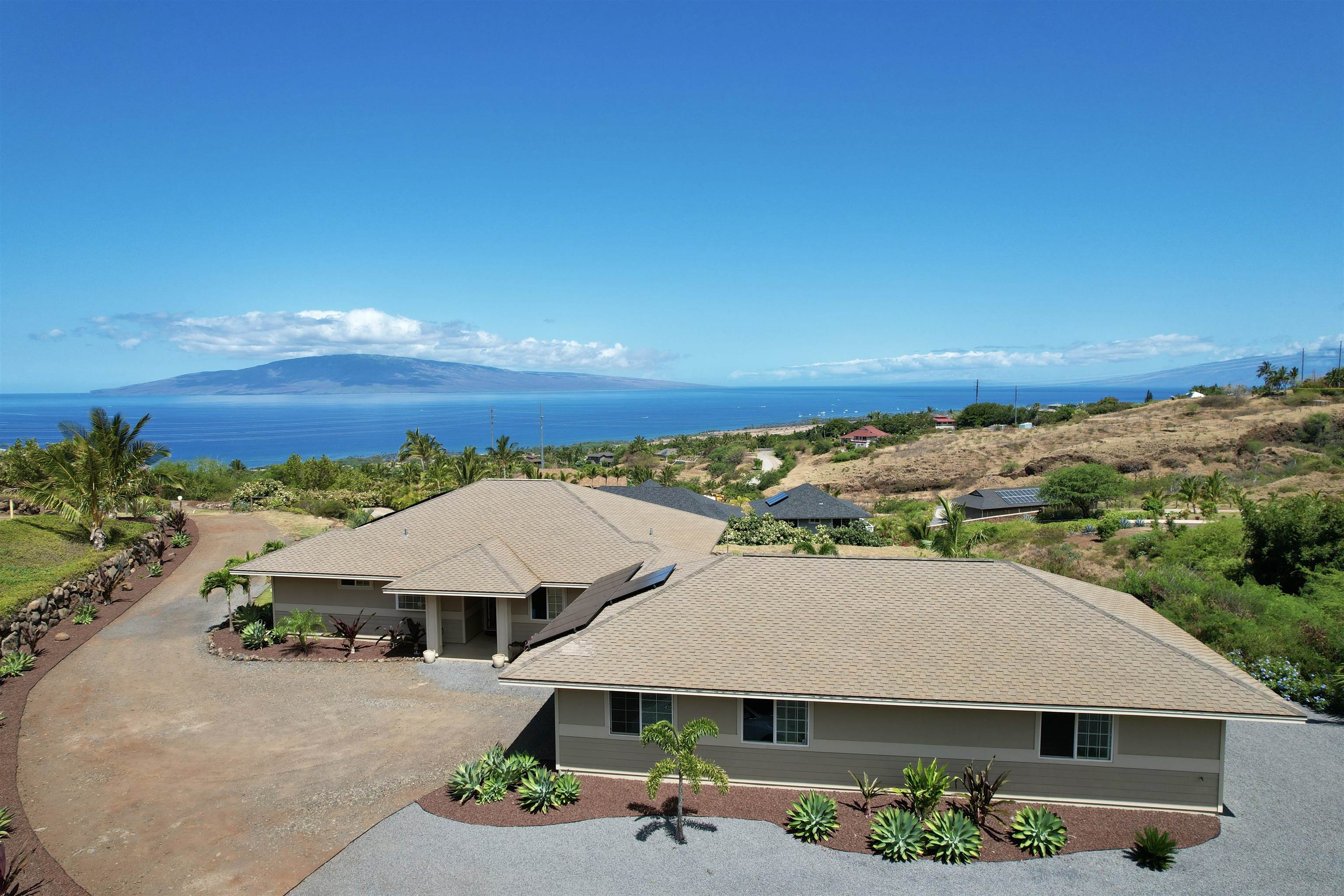 31  Iliahi Way Launiupoko, Lahaina home - photo 22 of 46