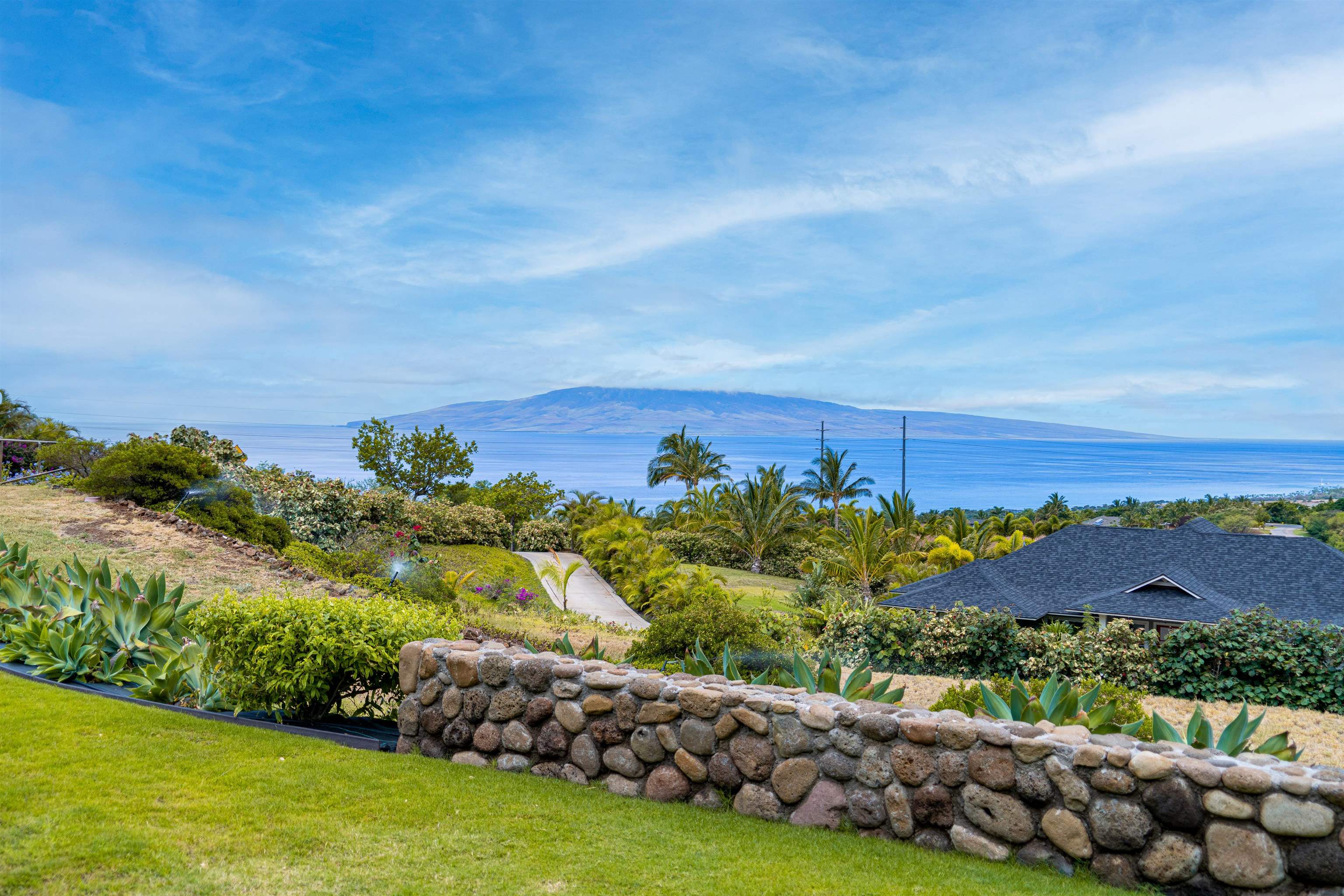 31  Iliahi Way Launiupoko, Lahaina home - photo 23 of 46