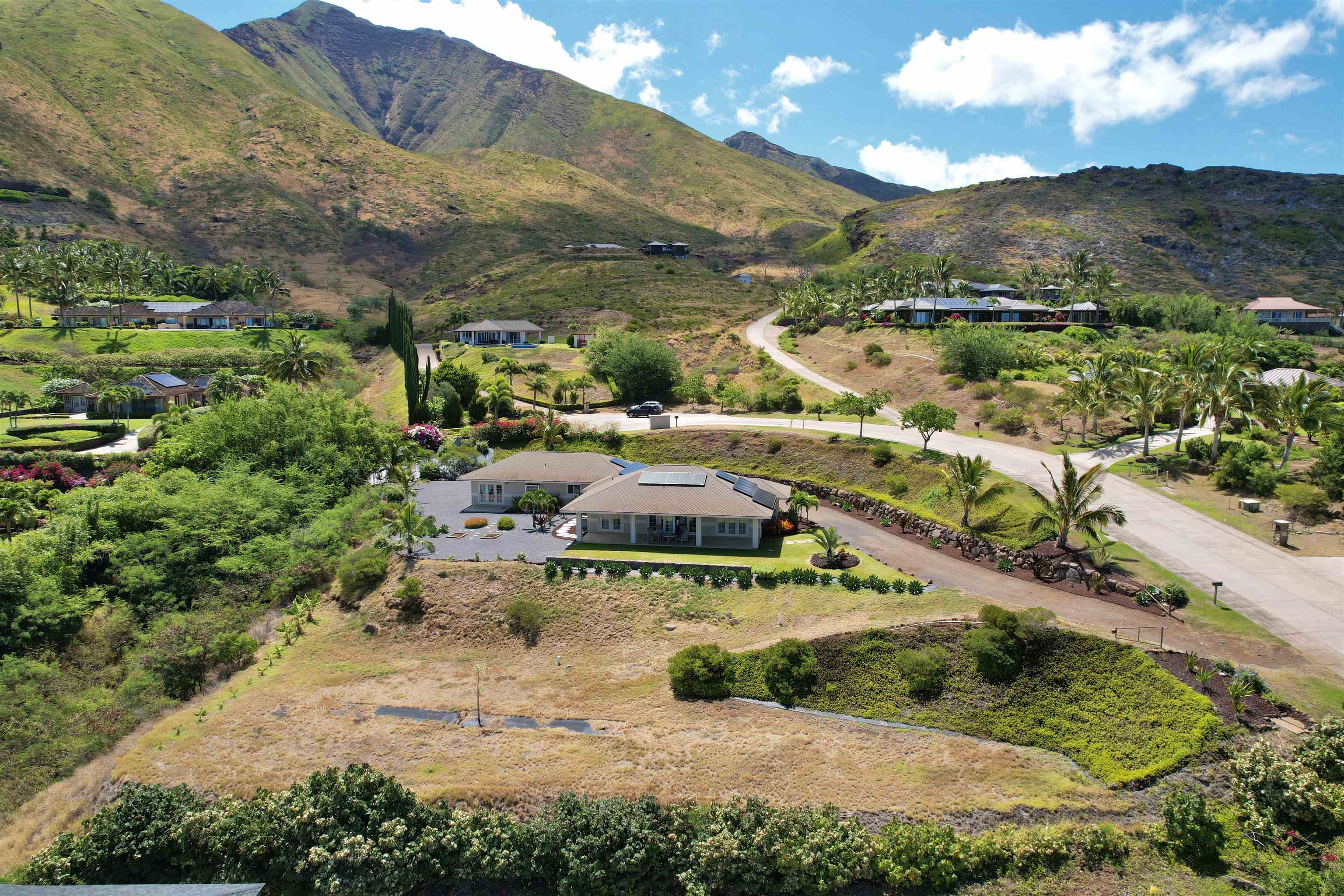 31  Iliahi Way Launiupoko, Lahaina home - photo 34 of 46