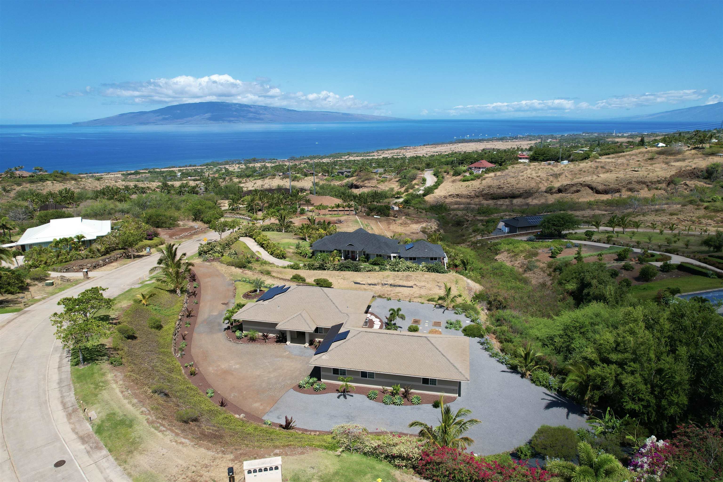 31  Iliahi Way Launiupoko, Lahaina home - photo 35 of 46