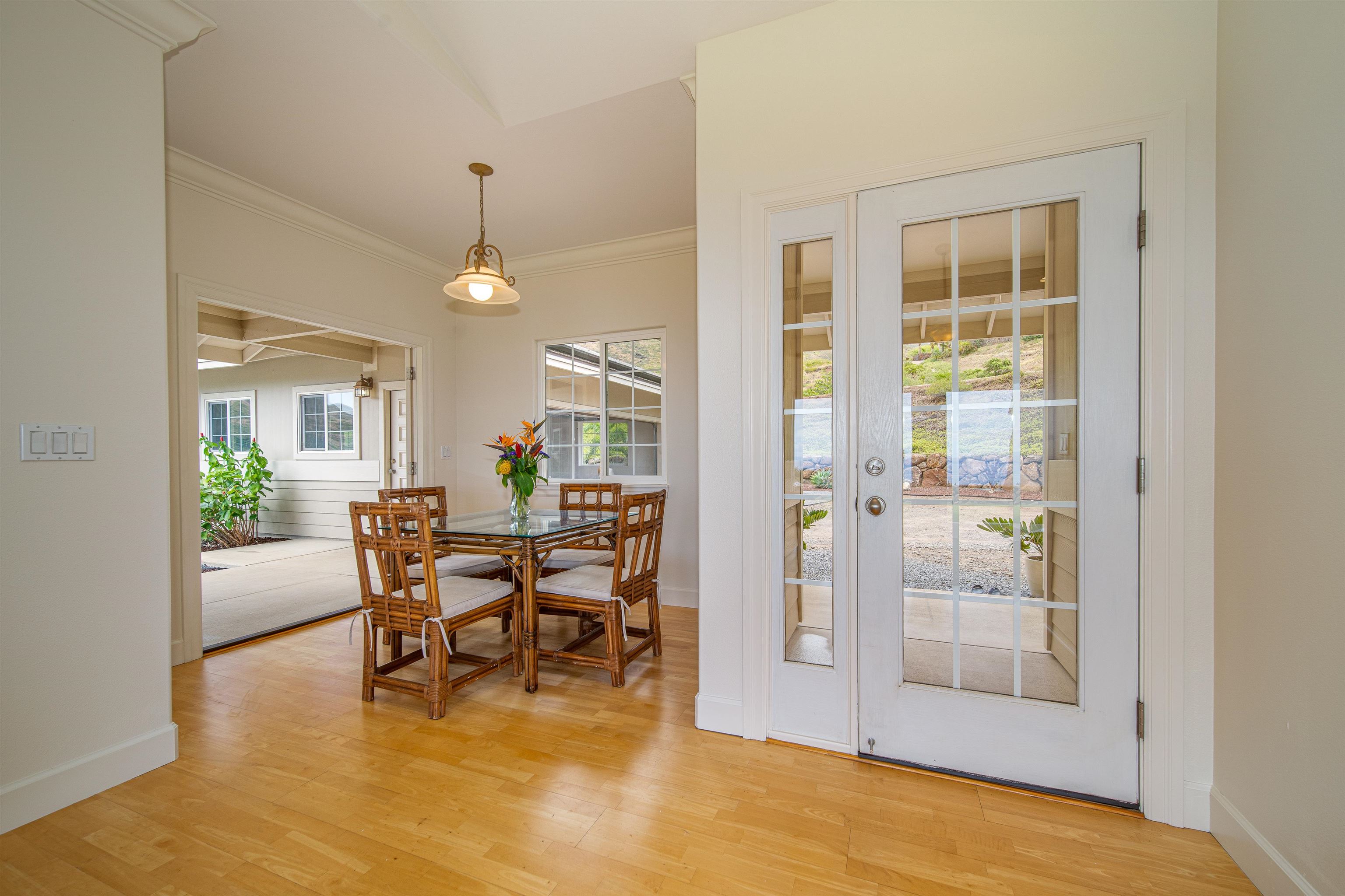 31  Iliahi Way Launiupoko, Lahaina home - photo 7 of 46