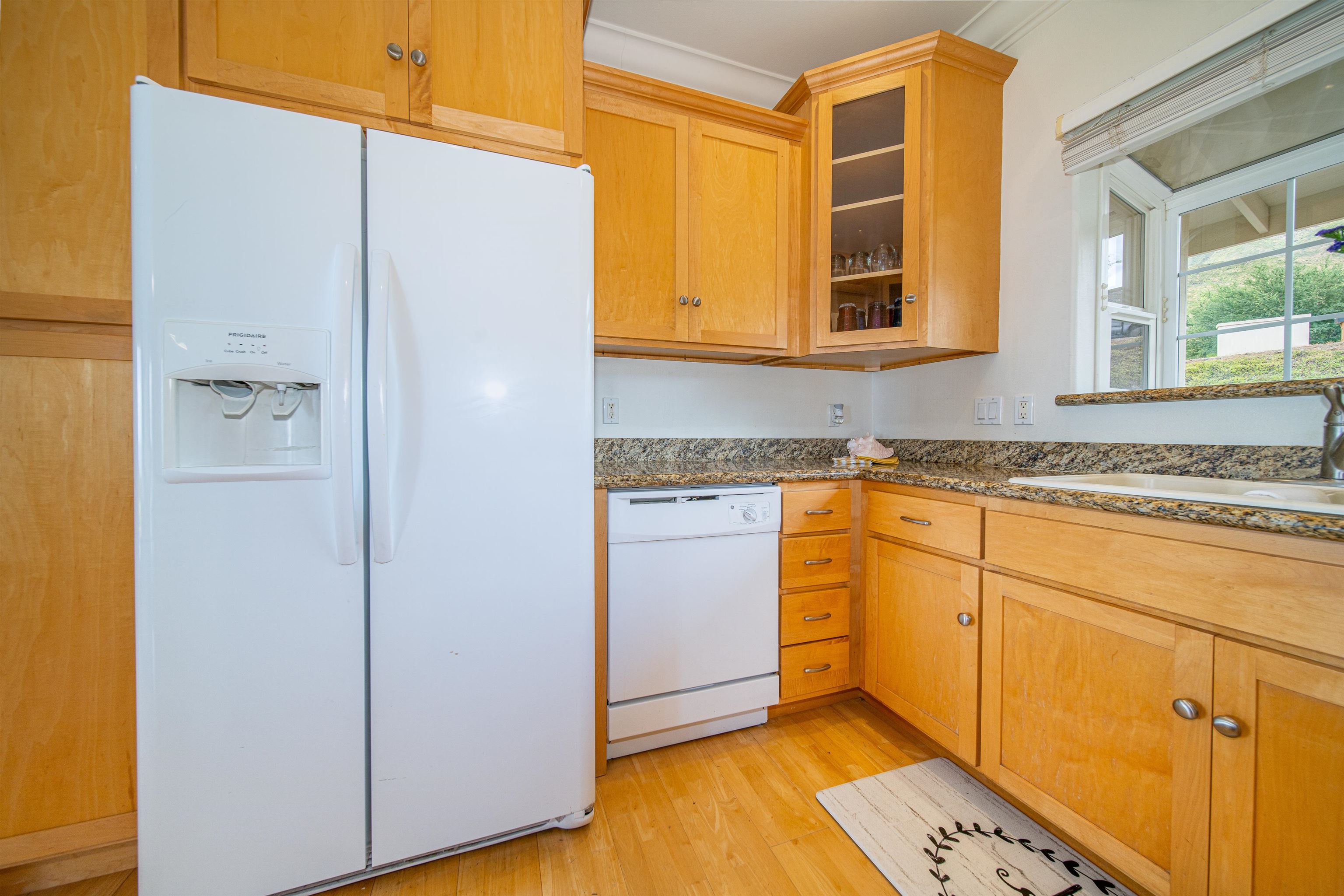 31  Iliahi Way Launiupoko, Lahaina home - photo 9 of 46