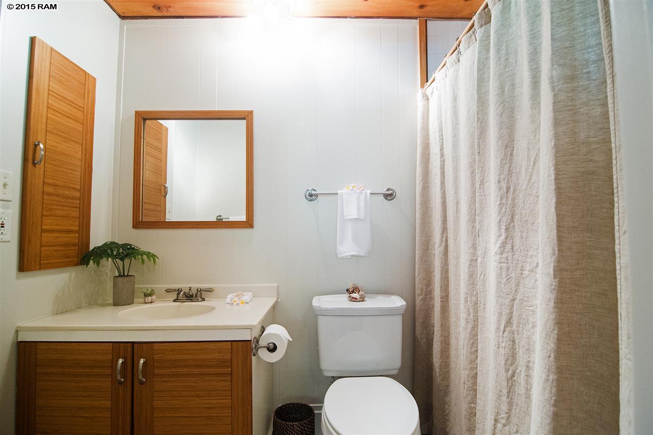 31  Kaiholo Pl Mama's Fish House, Spreckelsville/Paia/Kuau home - photo 22 of 30