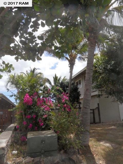 31  Kuuhale Pl , Kahului home - photo 3 of 18