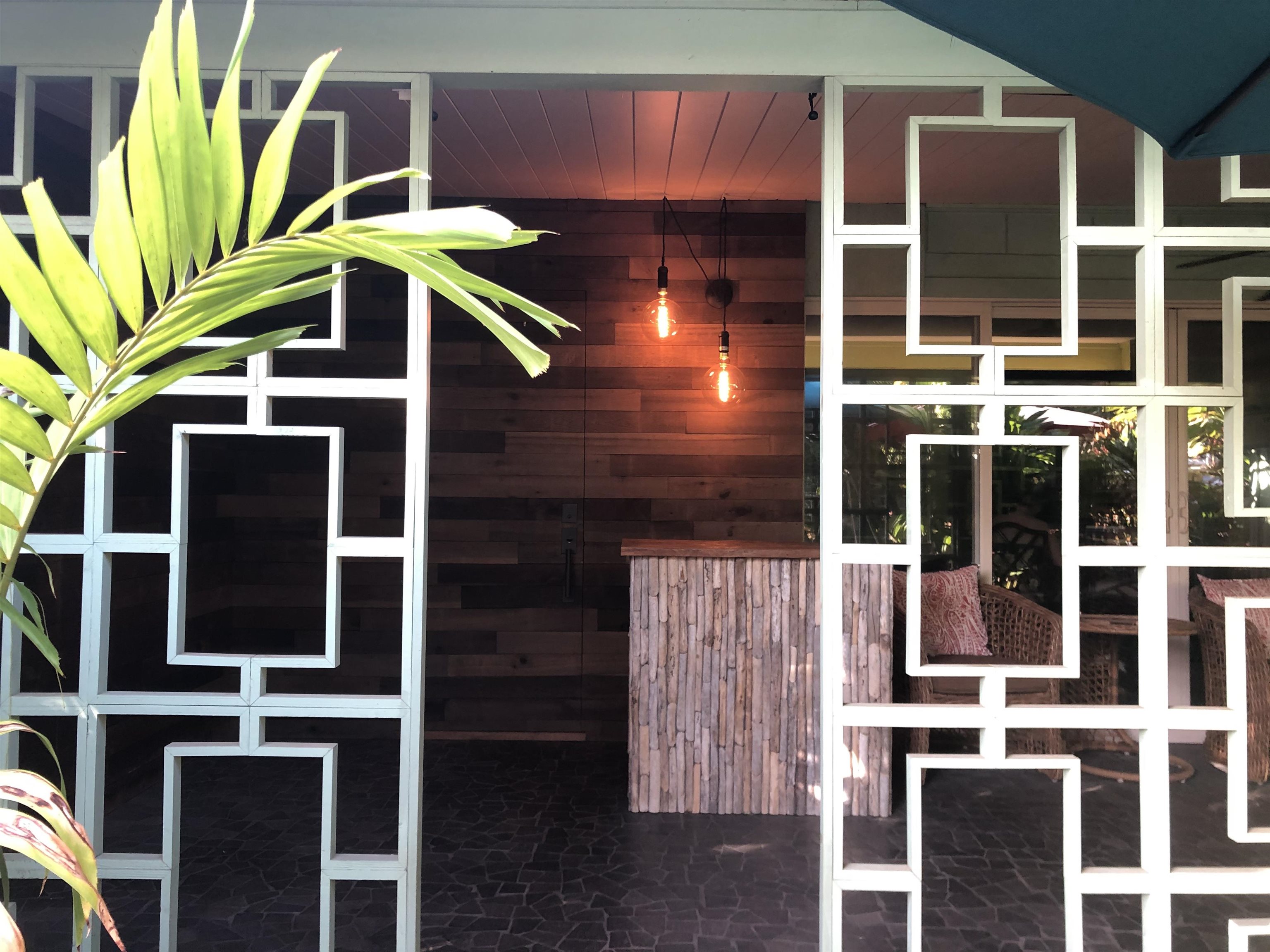 310  Front St Shark Pit, Lahaina home - photo 11 of 22