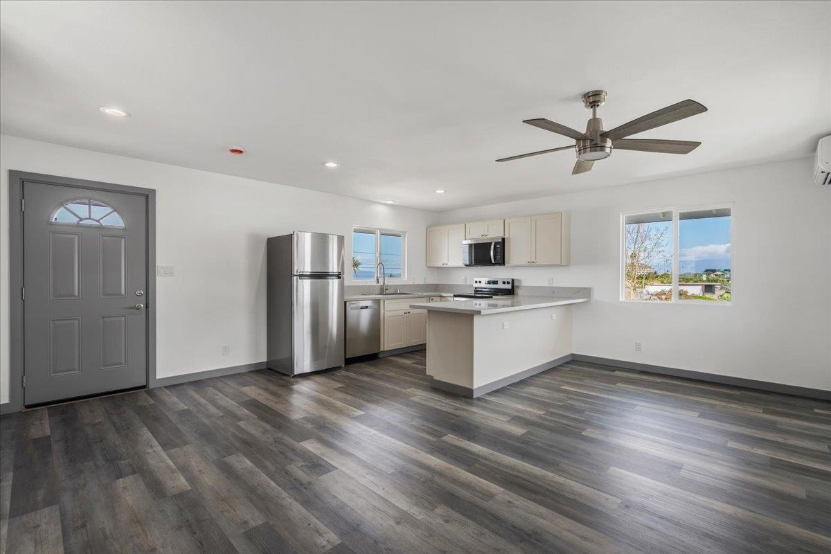 310  Front St , Lahaina home - photo 2 of 46